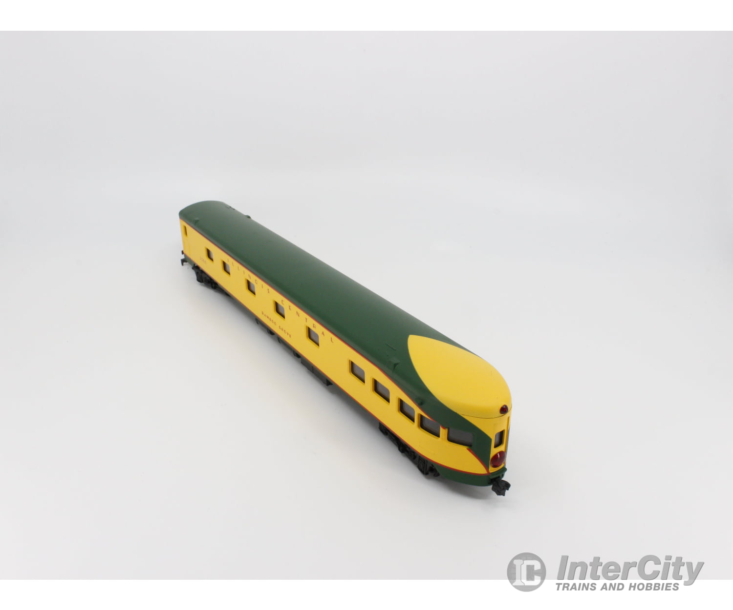 International Hobby Corp. 48333 Ho Observation Passenger Car Smooth Side P.s. Illinois Central (Ic)