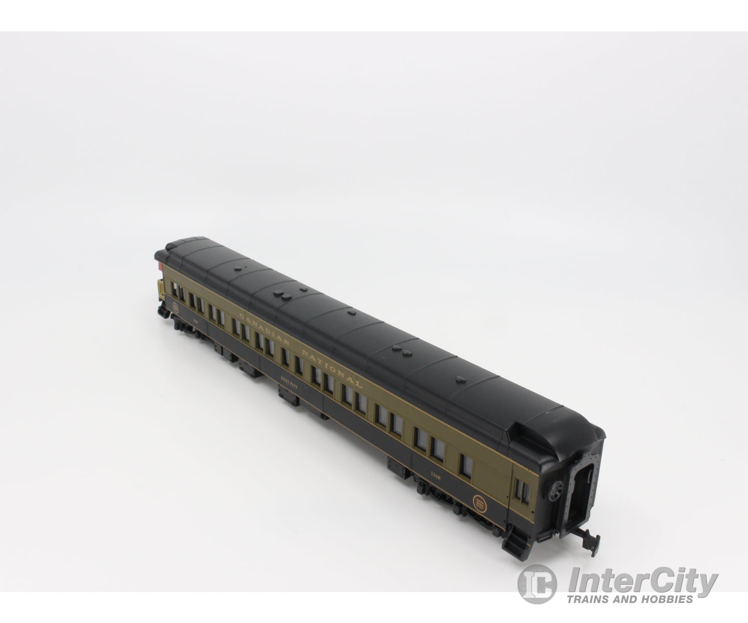 International Hobby Corp. 49104 Ho Observation Heavyweight Passenger Car Canadian National (Cn)