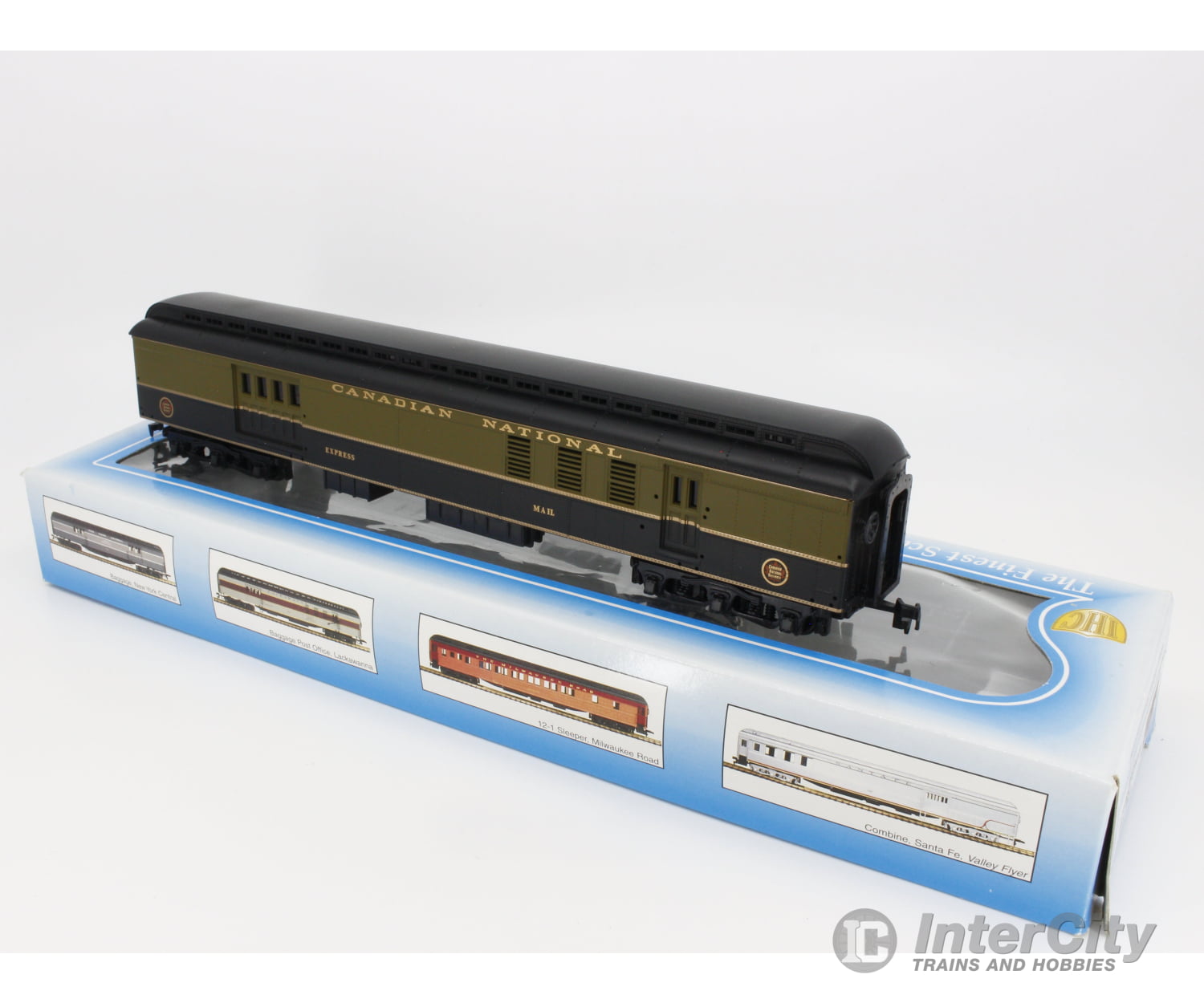 International Hobby Corp. 49105 Ho Bpo Heavyweight Passenger Car Canadian National (Cn) Cars