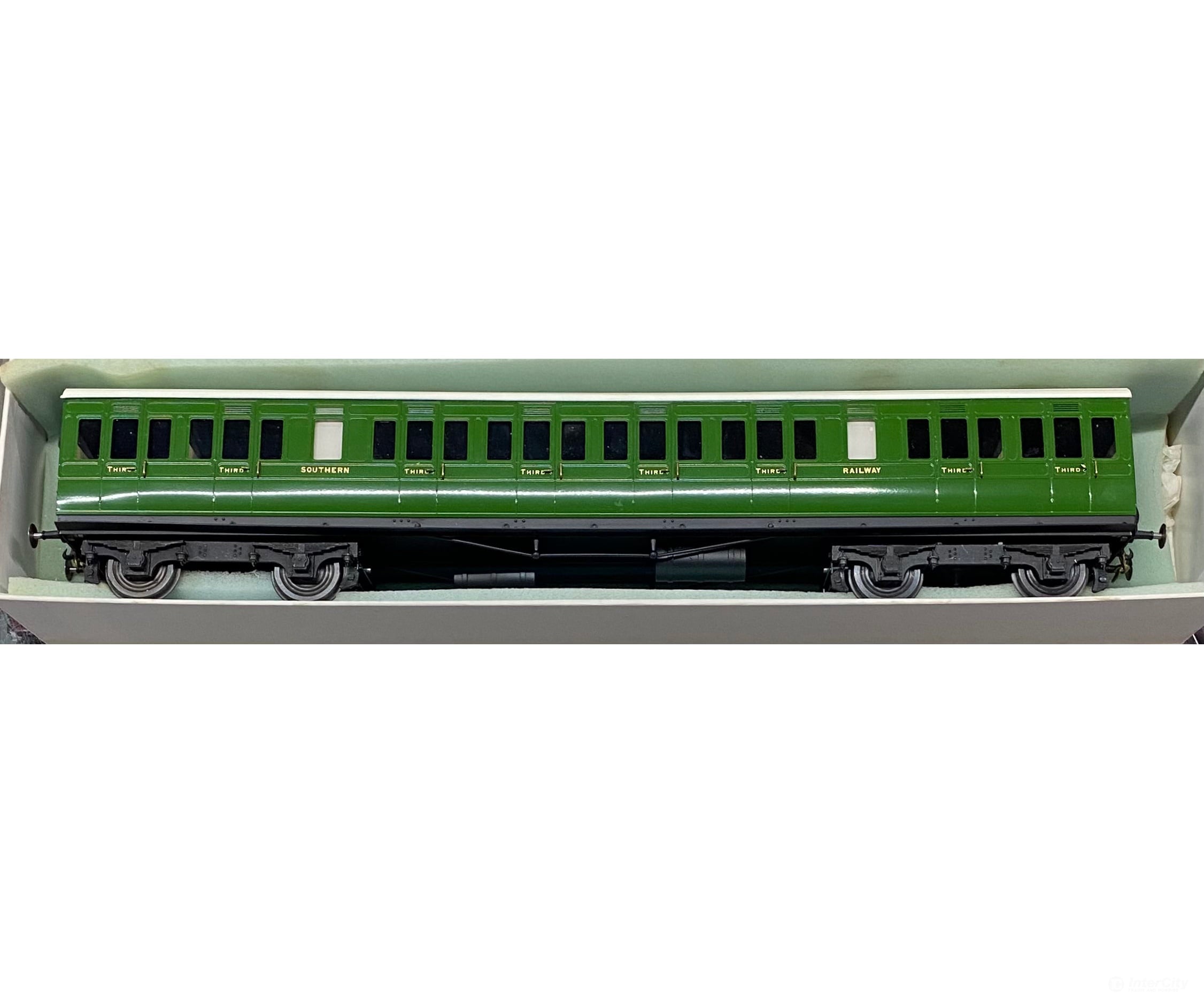 J&M Models GS360 1 3rd Class Passenger Coach European Passenger Cars