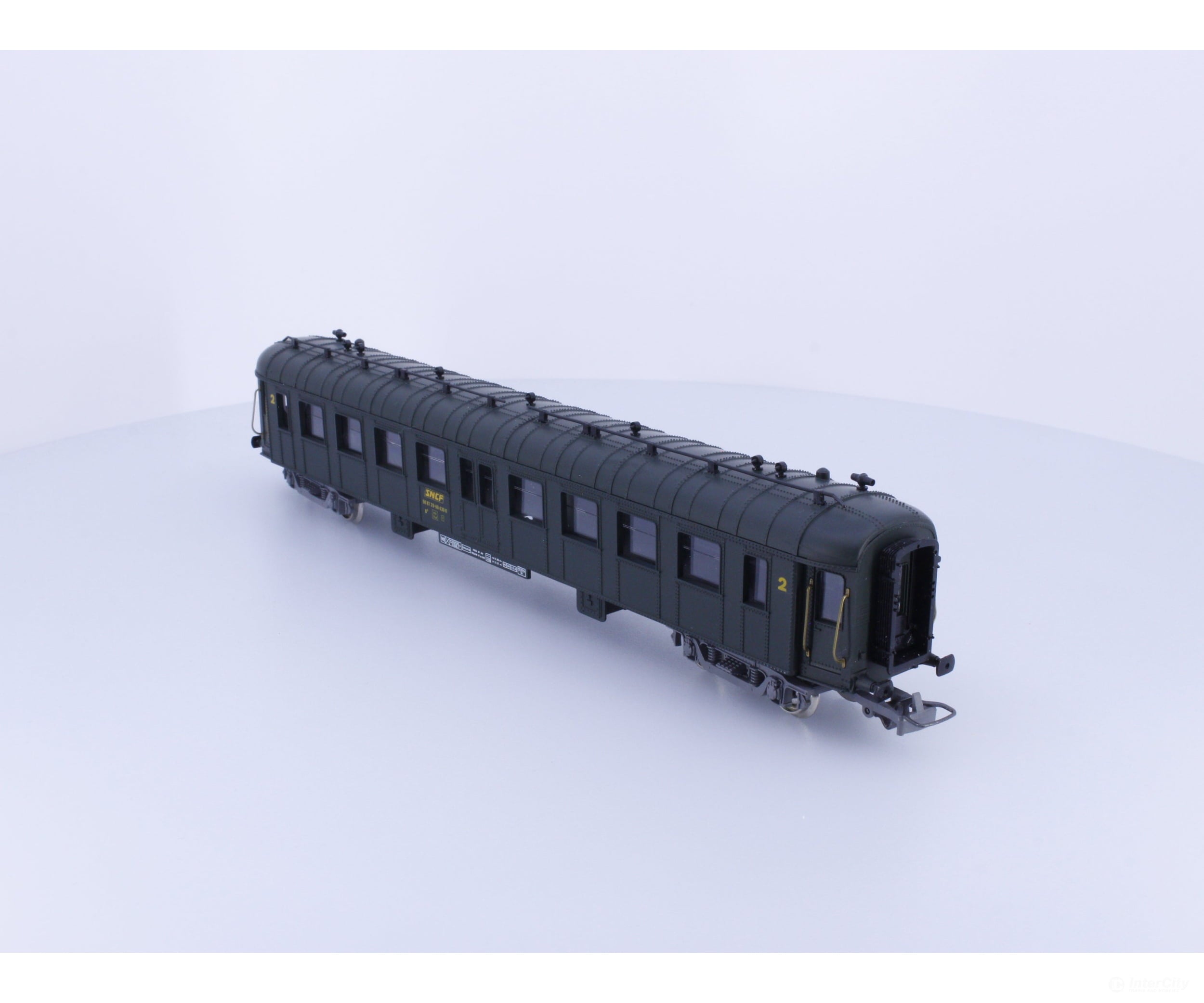 Jouef 5111 HO SNCF Voiture A Rivets (Passenger Car) 2nd Class 5058729604308 European Passenger Cars