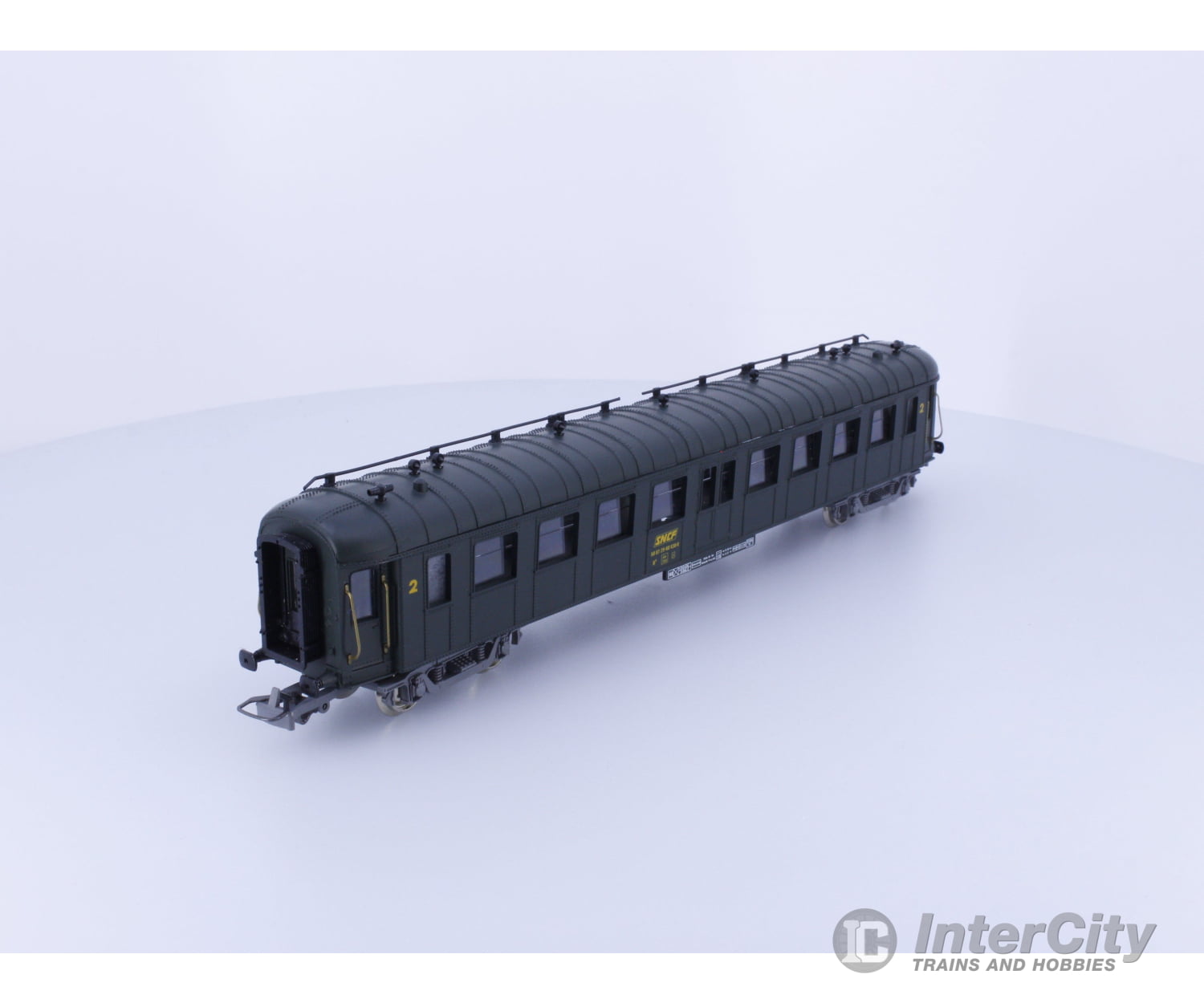 Jouef 5111 HO SNCF Voiture A Rivets (Passenger Car) 2nd Class 5058729604308 European Passenger Cars