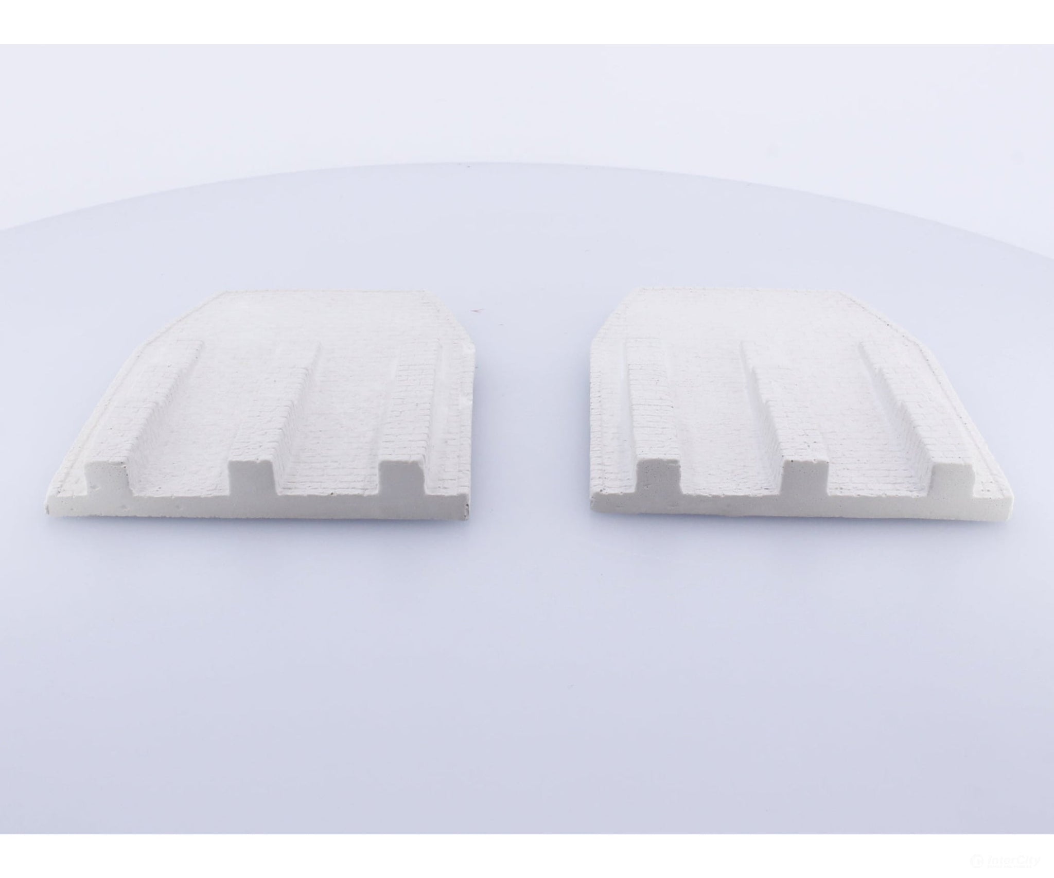 Juneco P-11 HO 1 Pair of Ceramic Tunnel Abutments (#2) Tunnels & Bridges