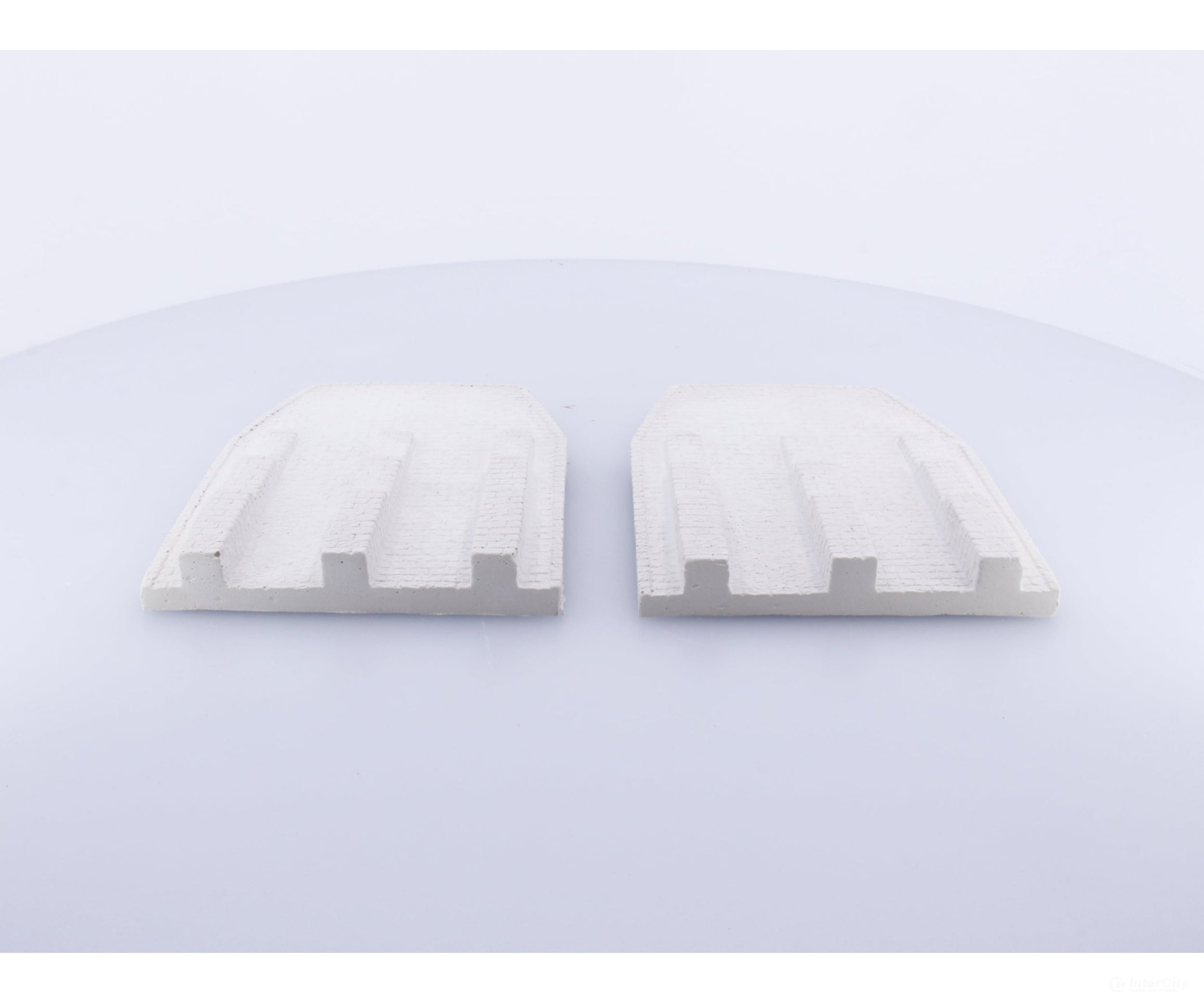 Juneco P-11 HO 1 Pair of Ceramic Tunnel Abutments (#1) Tunnels & Bridges