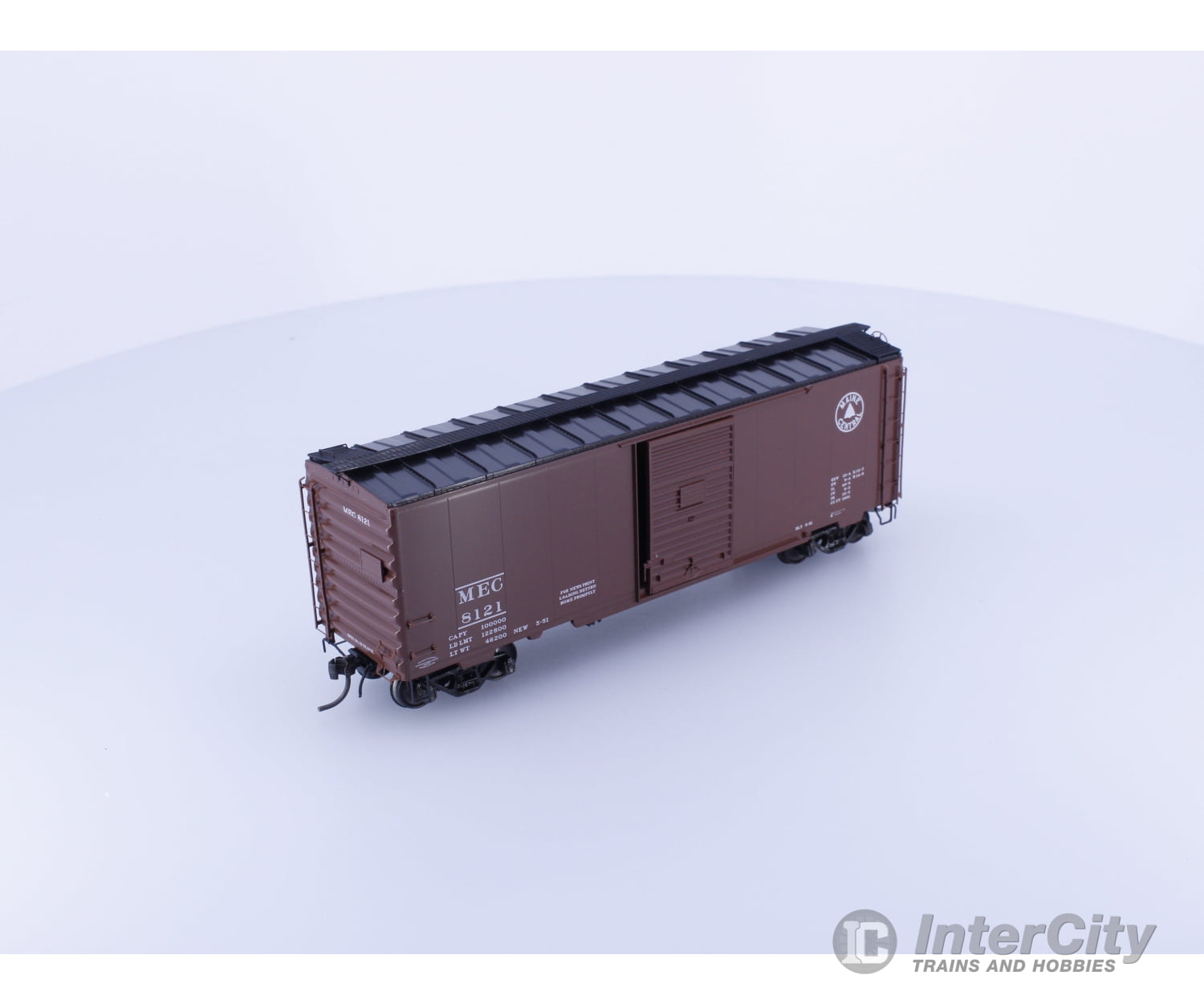 Kadee 4815 HO 40’ PS-1 Boxcar Maine Central (MEC) 8121 Freight Cars