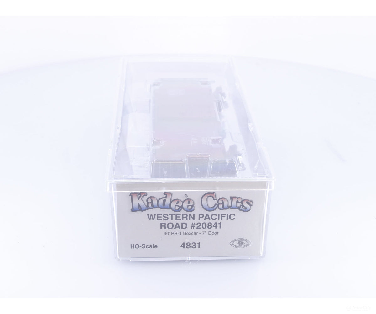Kadee 4831 HO 40’ PS-1 Boxcar 7’ Door Western Pacific (WP) 20841 - Freight Cars