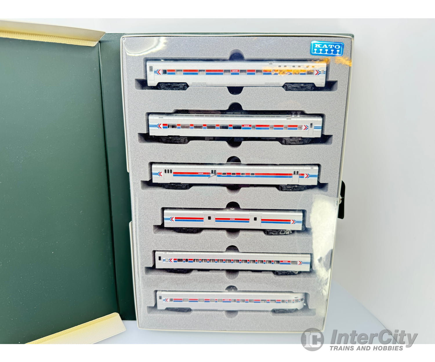 Kato 106-011 N Amtrak Smooth Side Passenger 6-Car Set Cars