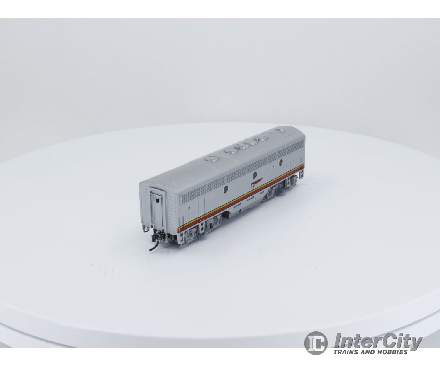 Kato 106-0405 N Emd F7B Passenger Car Set Santa Fe (Sf) (2) Cars