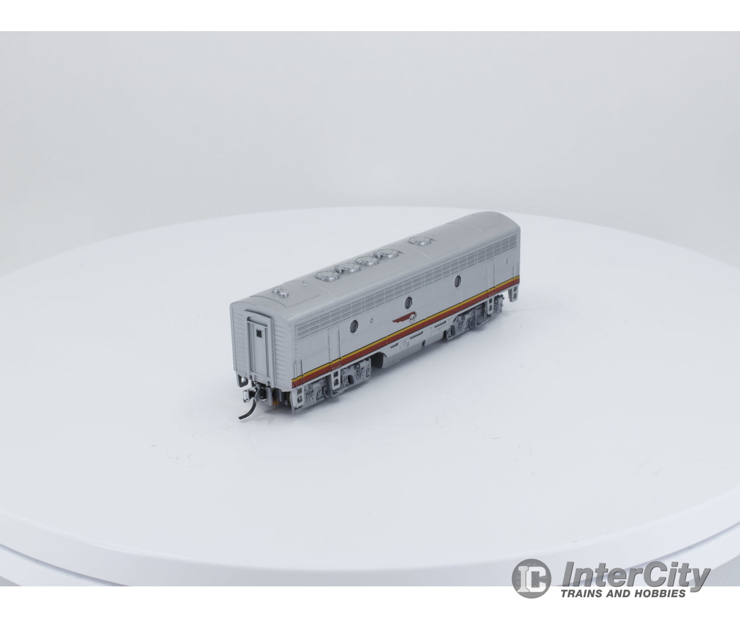 Kato 106-0405 N Emd F7B Passenger Car Set Santa Fe (Sf) (2) Cars