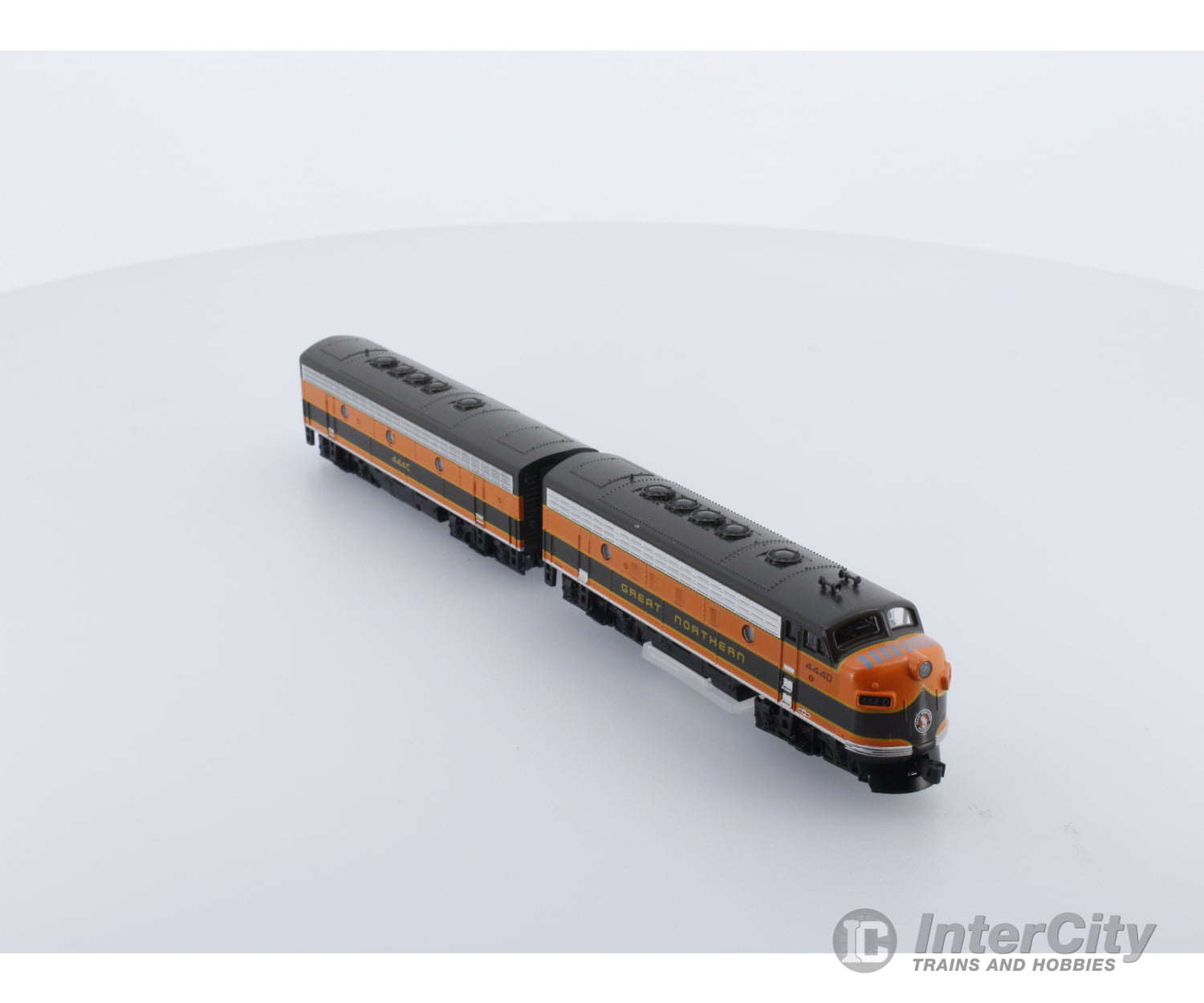 Kato 106-0421 N Great Northern Railway F7A And B Set (Gn) 444D / 444C Analog Dc Locomotives