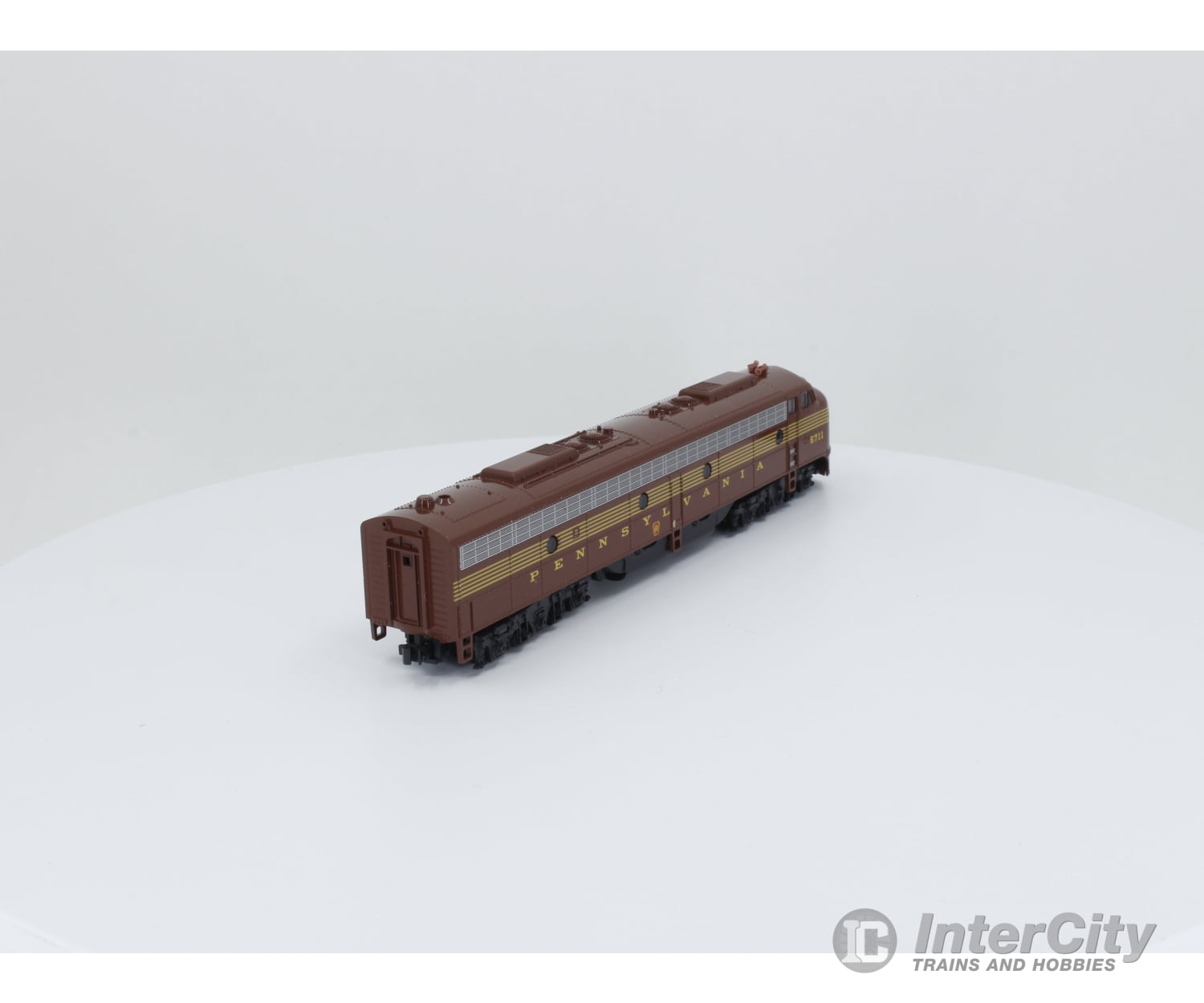 Kato 106-2001 N Japanese E8/9A + A Pennsylvania Locomotive (Prr) 5711 Analog Dc Locomotives