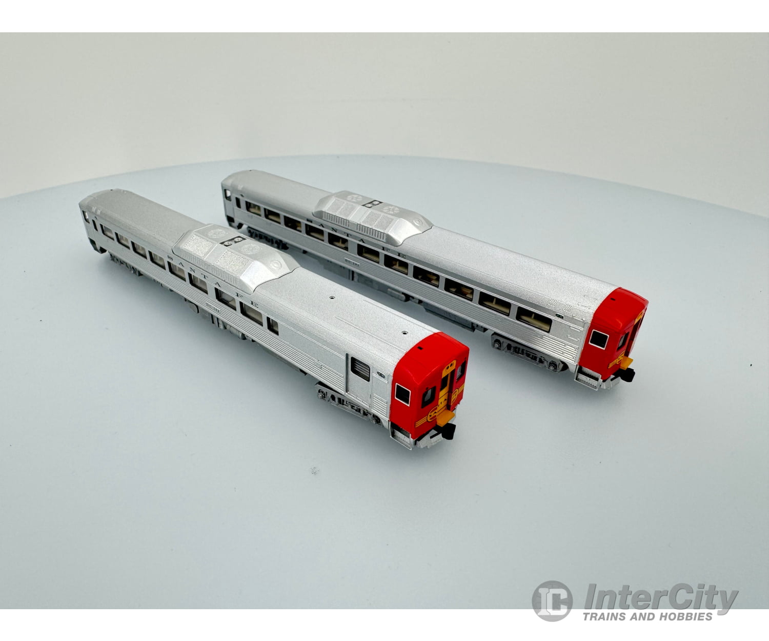 Kato 1063009 N Rail Diesel Car Slsanta Fe (Sf) Dc191/192 Analog Dc Locomotives