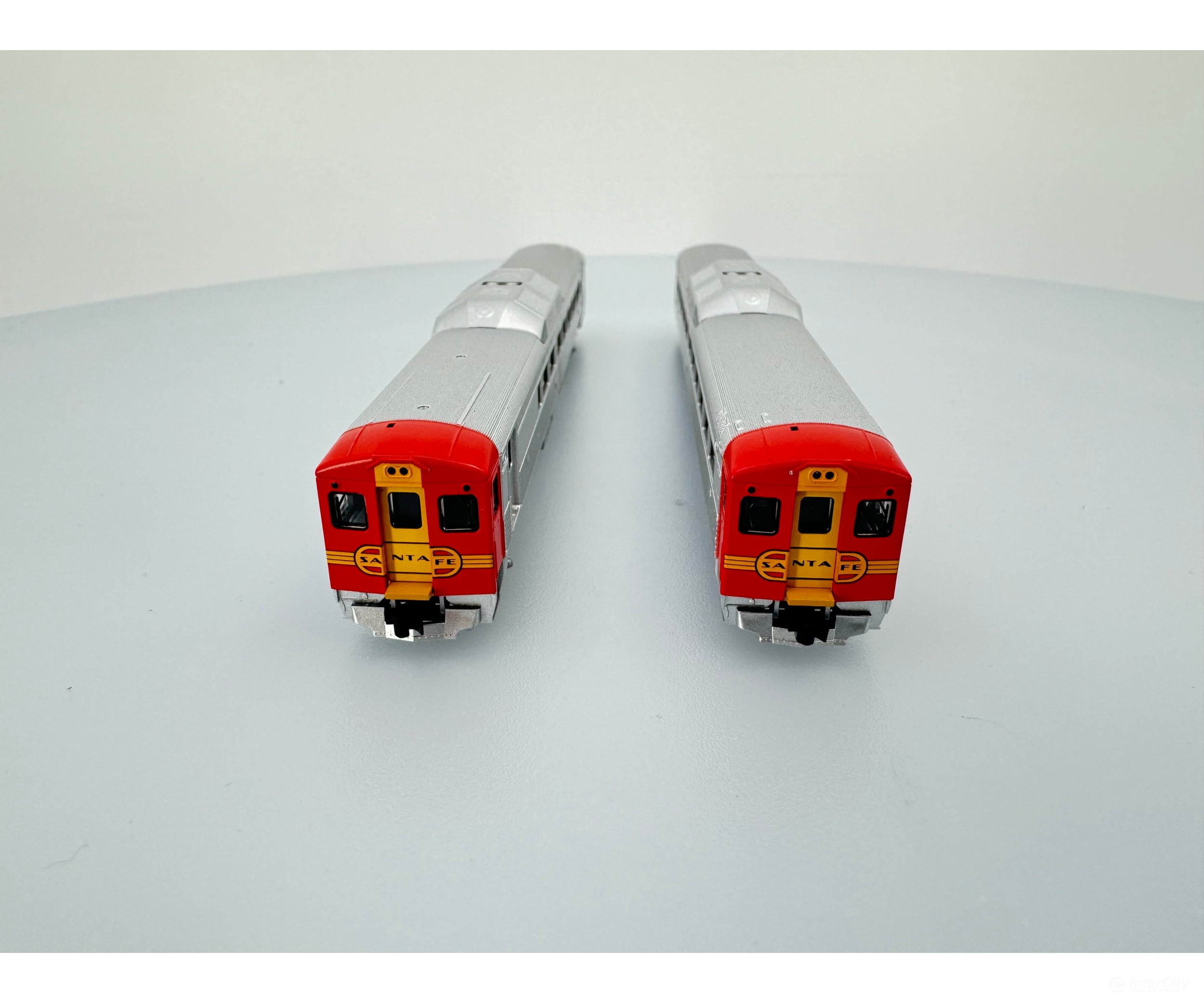 Kato 1063009 N Rail Diesel Car Slsanta Fe (Sf) Dc191/192 Analog Dc Locomotives