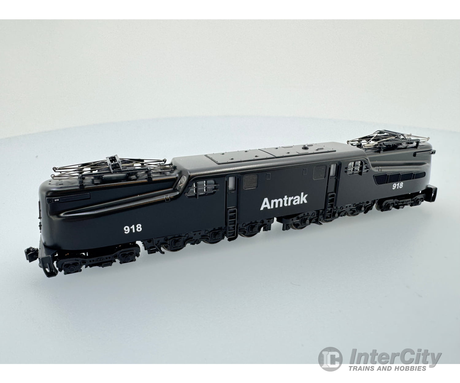 Kato 137-2022 N Amtrak Gg1 (Amtk) 918 Analog Dc Locomotives