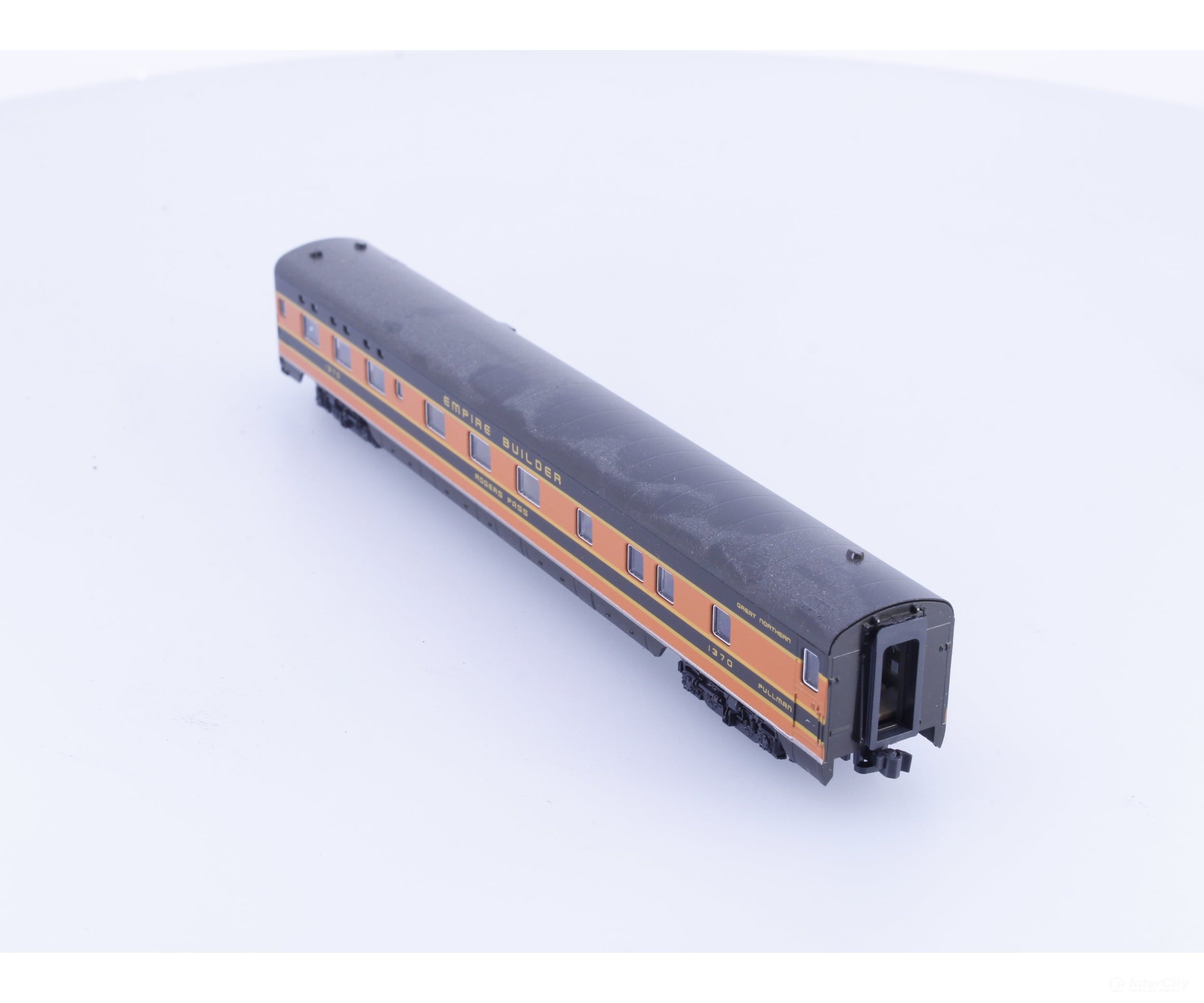 Kato 1370 N Empire Builder Pullman Coach Great Northern (GN) Rogers Pass 1370 - Passenger Cars