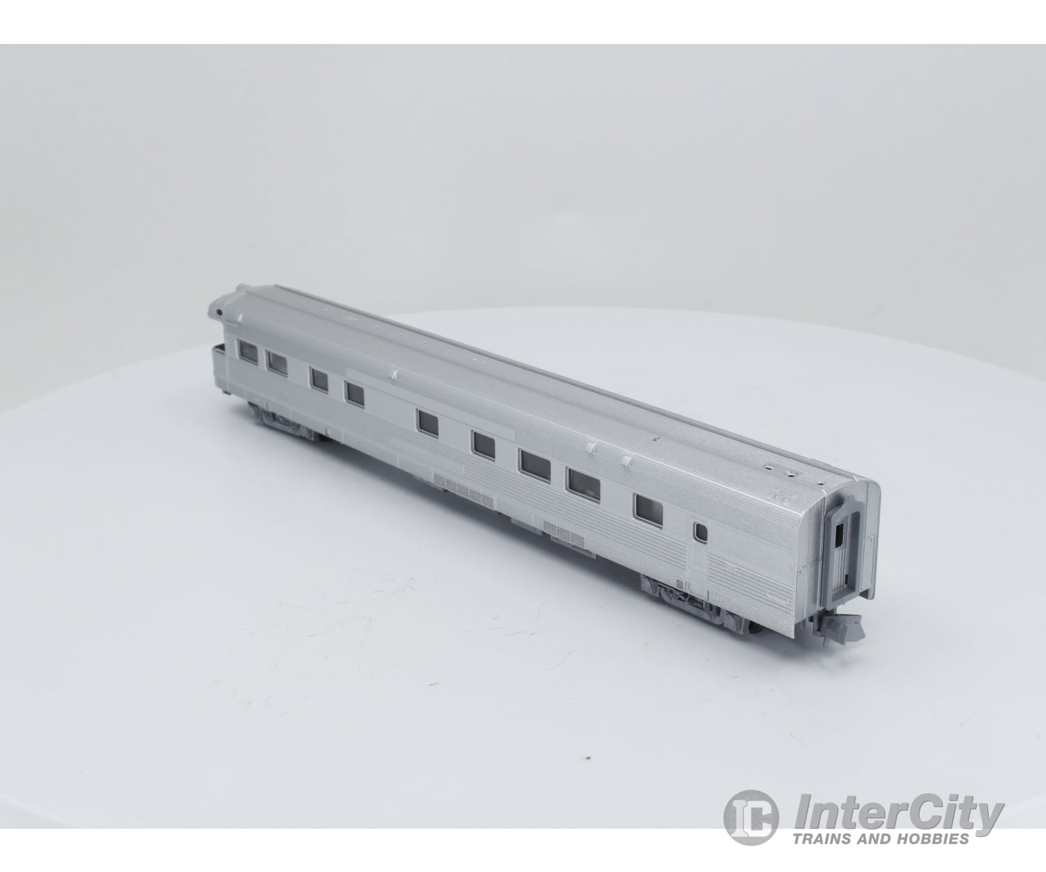 Kato 156-0800 N Business Coach Undecorated Passenger Cars
