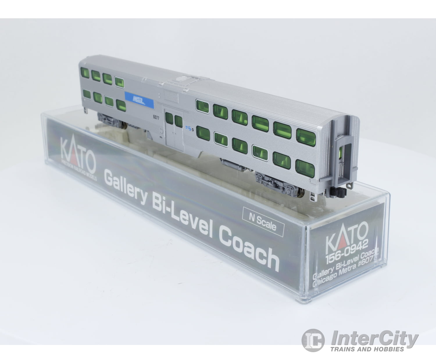 Kato 156-0942 N Gallery Bi-Level Coach Chicago Metra (Metx) 6077 Passenger Cars