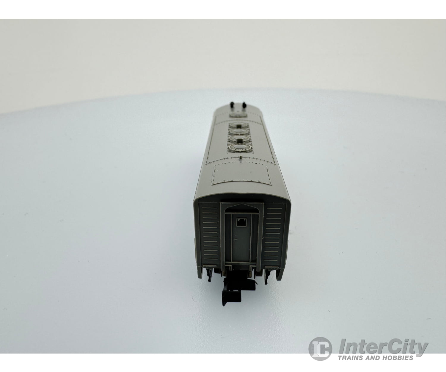 Kato 176-090 N F7A Single Headlight Undecorated Analog Dc (D) Locomotives