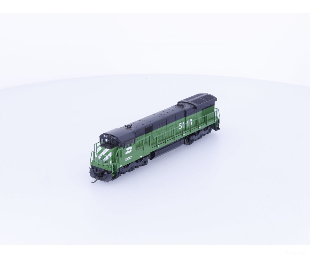 Kato 176-0948 N C30-7 Diesel Locomotive Burlington Northern (BN) 5119 Analog DC - Locomotives