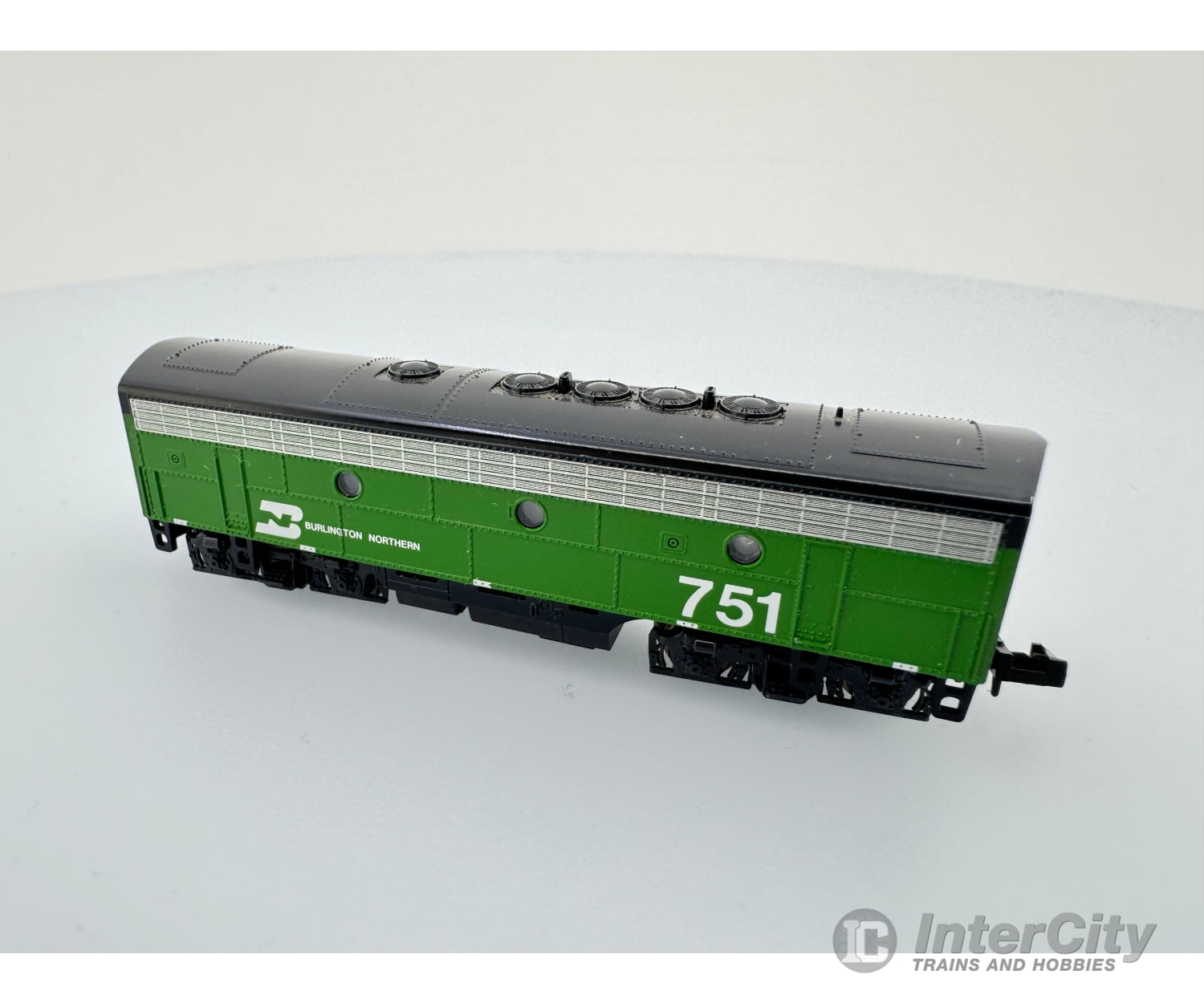 Kato 176-101 N F7B Burlington Northern #751 (Bn) 751 Analog Dc Locomotives