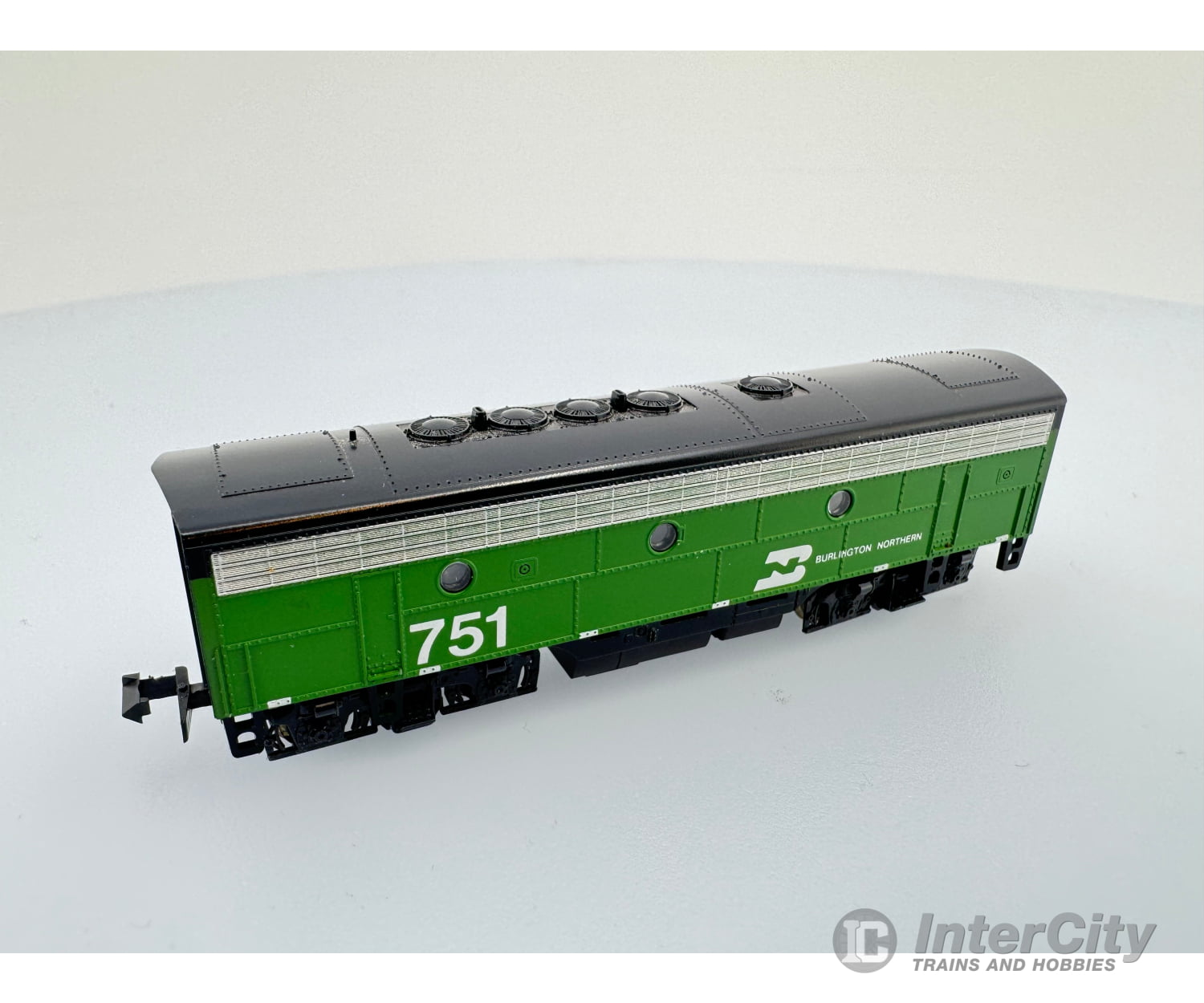 Kato 176-101 N F7B Burlington Northern #751 (Bn) 751 Analog Dc Locomotives