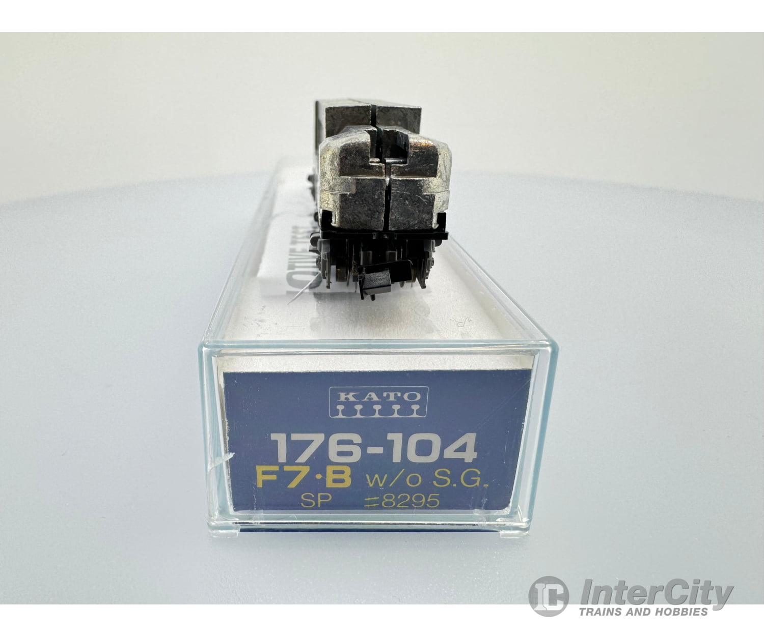 Kato 176-104 N Powered Chassis Undecorated Analog Dc (F) Locomotives