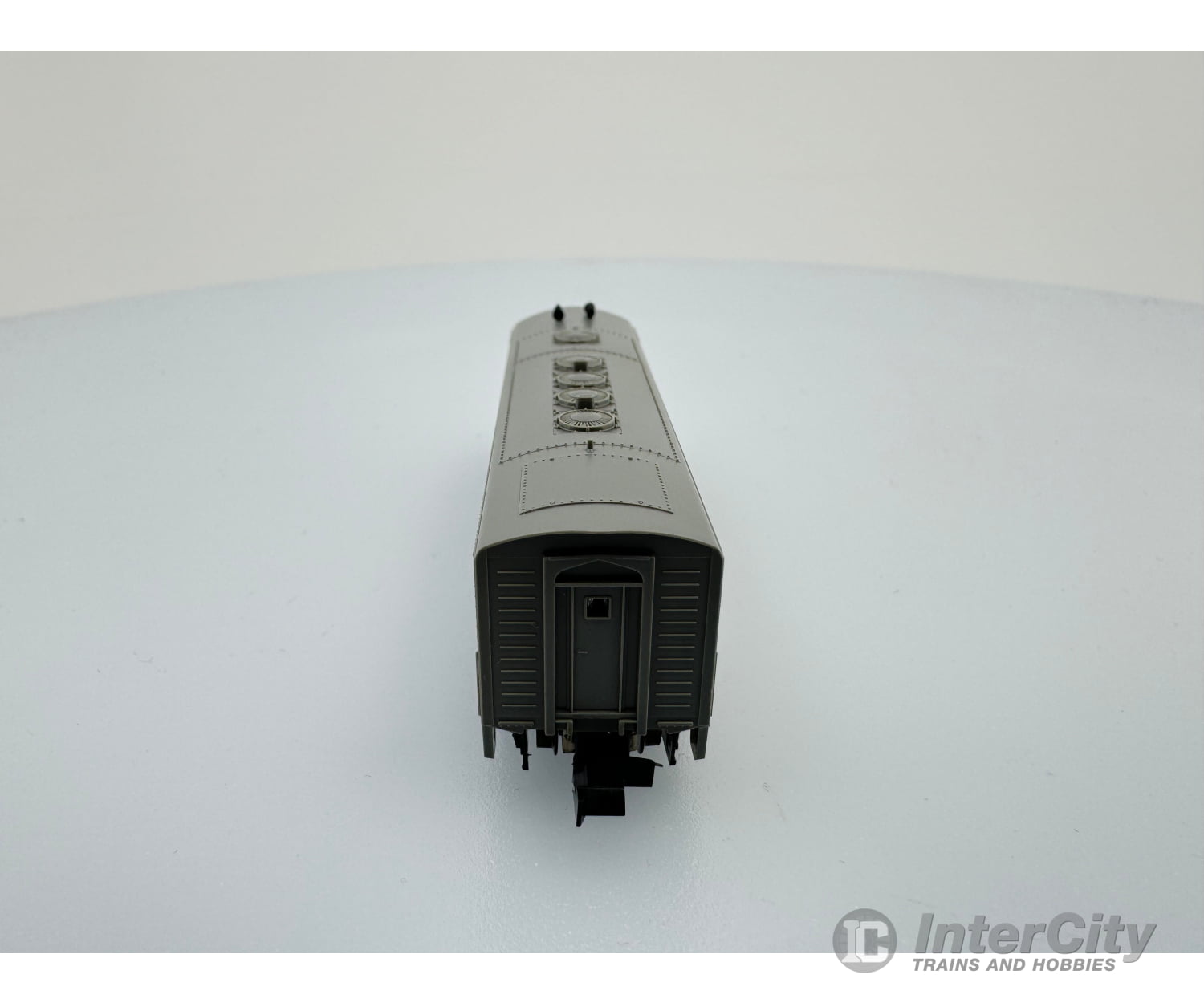 Kato 176-210 N F7A Dual Headlight Undecorated Analog Dc (A) Locomotives