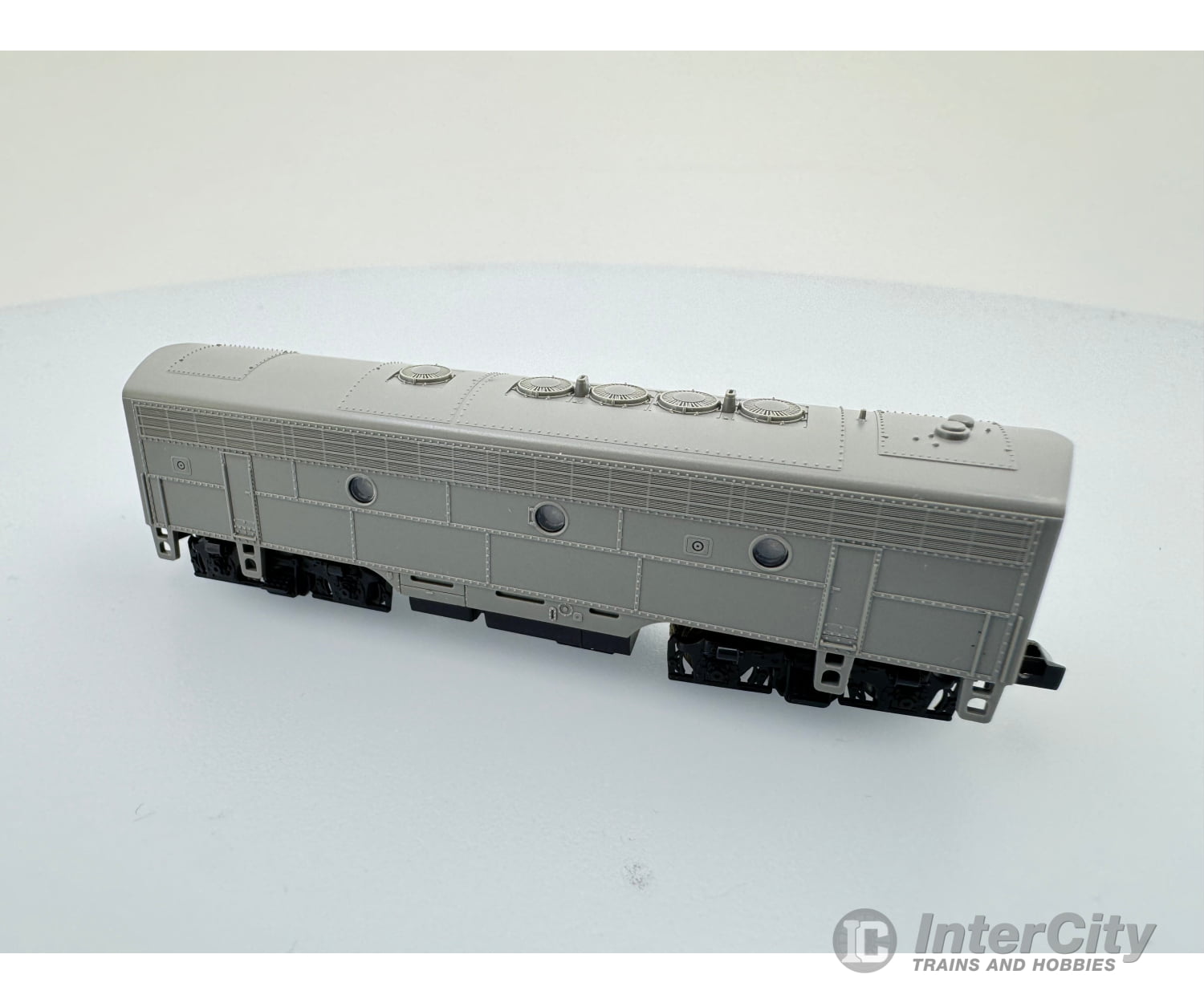 Kato 176-220 N F7B Undecorated Analog Dc Locomotives