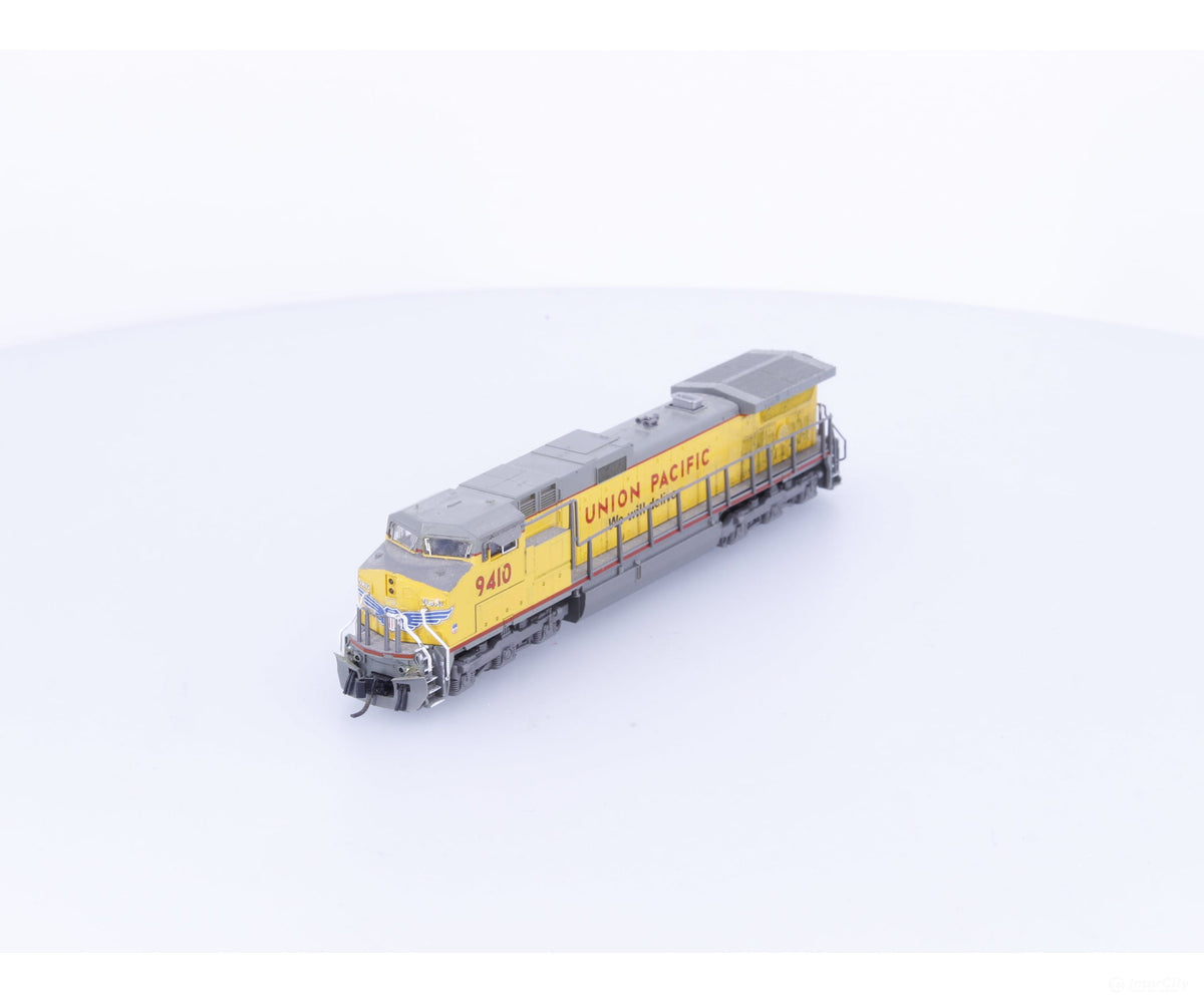 Kato 176-3306 N C44-9W Diesel Locomotive Union Pacific (UP) 9410 Analog DC - Locomotives