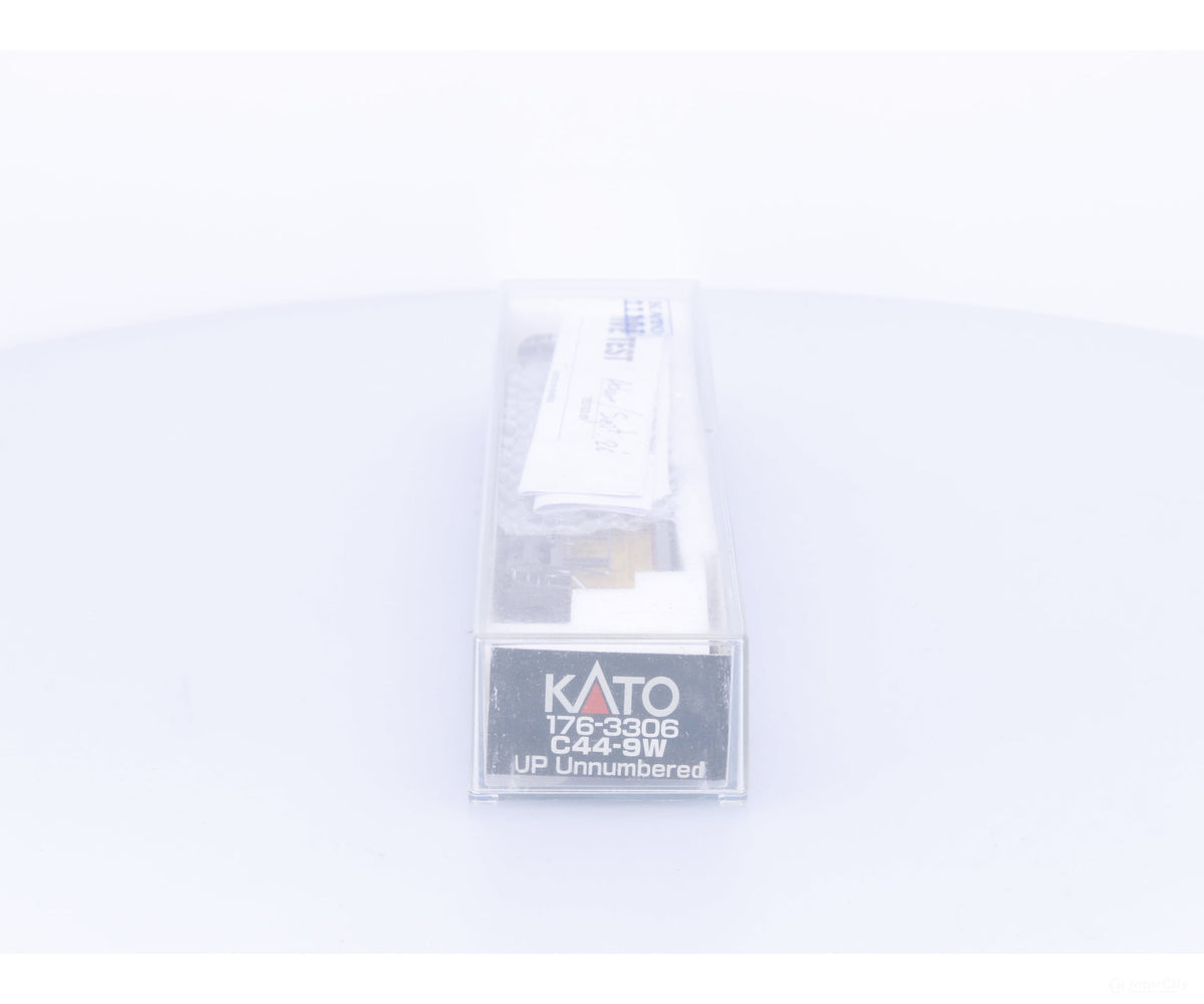 Kato 176-3306 N C44-9W Diesel Locomotive Union Pacific (UP) 9410 Analog DC - Locomotives