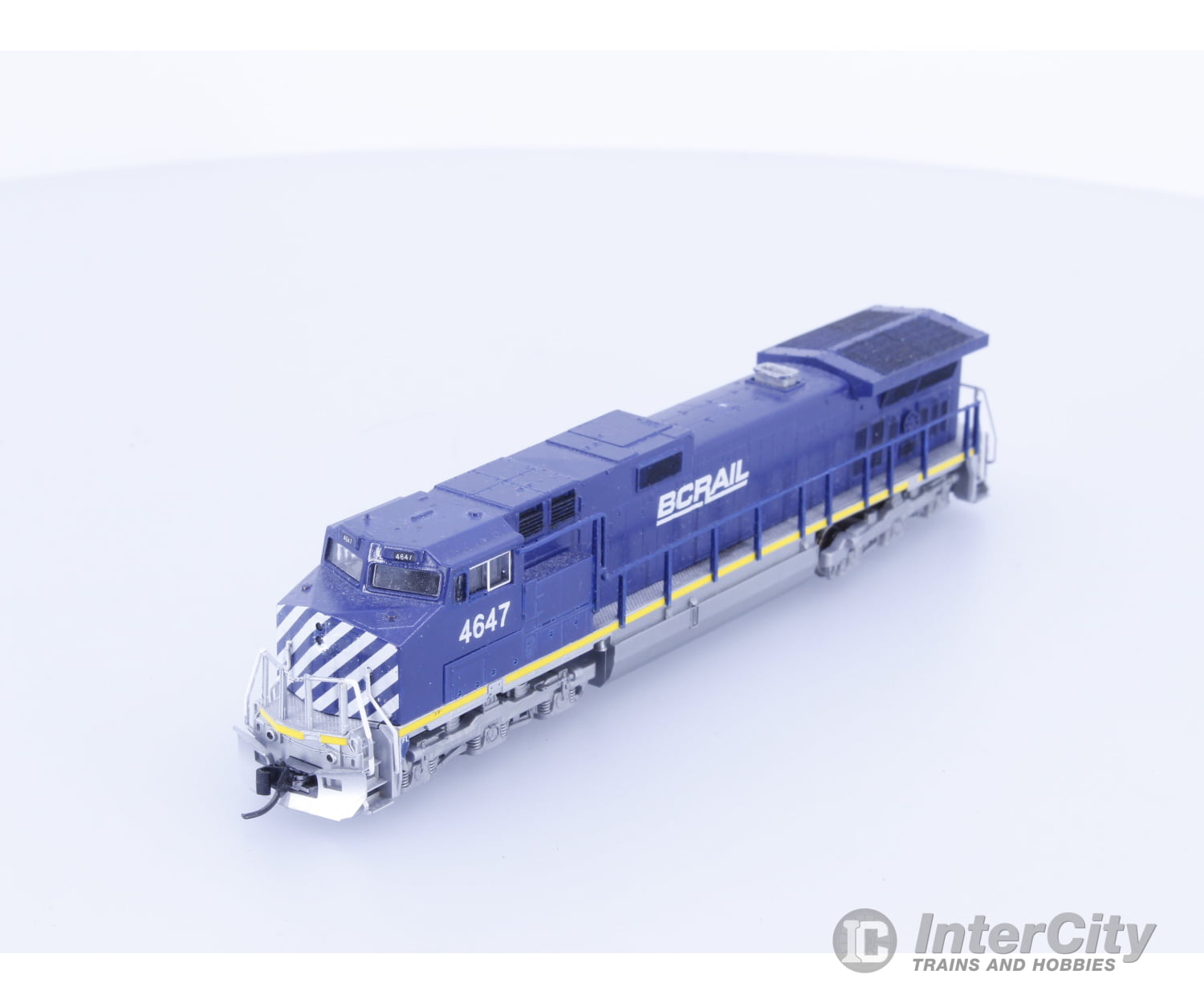 Kato 176-3501 N C44-9W Diesel Locomotive Re-Paint BC Rail (BCOL) 4647 Analog DC Locomotives