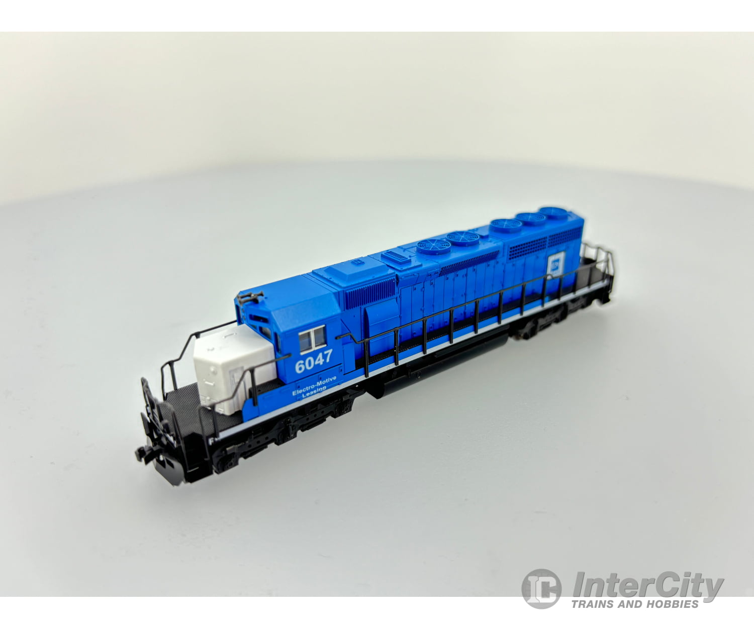 Kato 176-4807 N Sd40-2 Early Emd Demonstrator (Emd) 6047 Dcc Locomotives