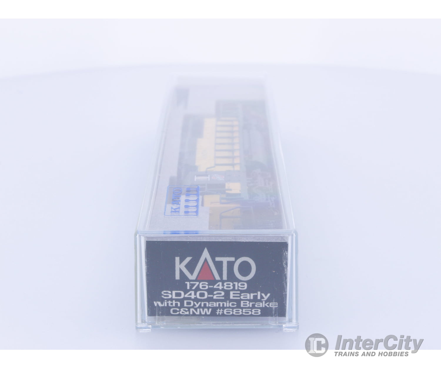 Kato 176-4819 N SD-40-2 Early with Dynamic Brakes Chicago and North Western (CNW) 6858 Analog DC Locomotives