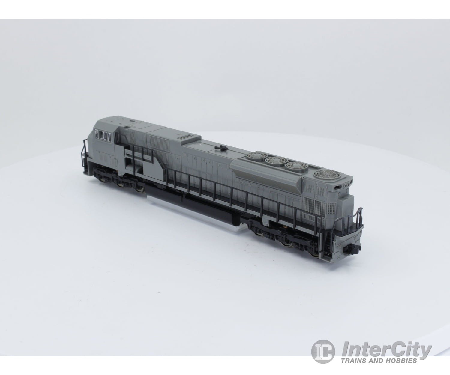 Kato 176-5500 N Emd Sd80Mac Locomotive Undecorated Analog Dc Locomotives