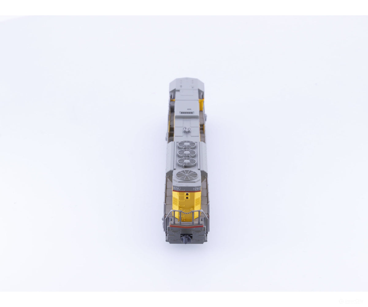 Kato 176-5613 N SD90/43 MAC Diesel Locomotive Union Pacific (UP) #8242 Analog DC - Locomotives