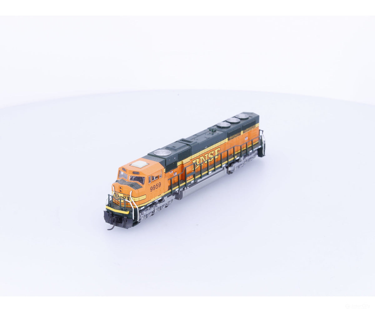 Kato 176-6402 N SD70MAC Diesel Locomotive Burlington Northern Santa Fe (BNSF) 9959 DCC - Locomotives