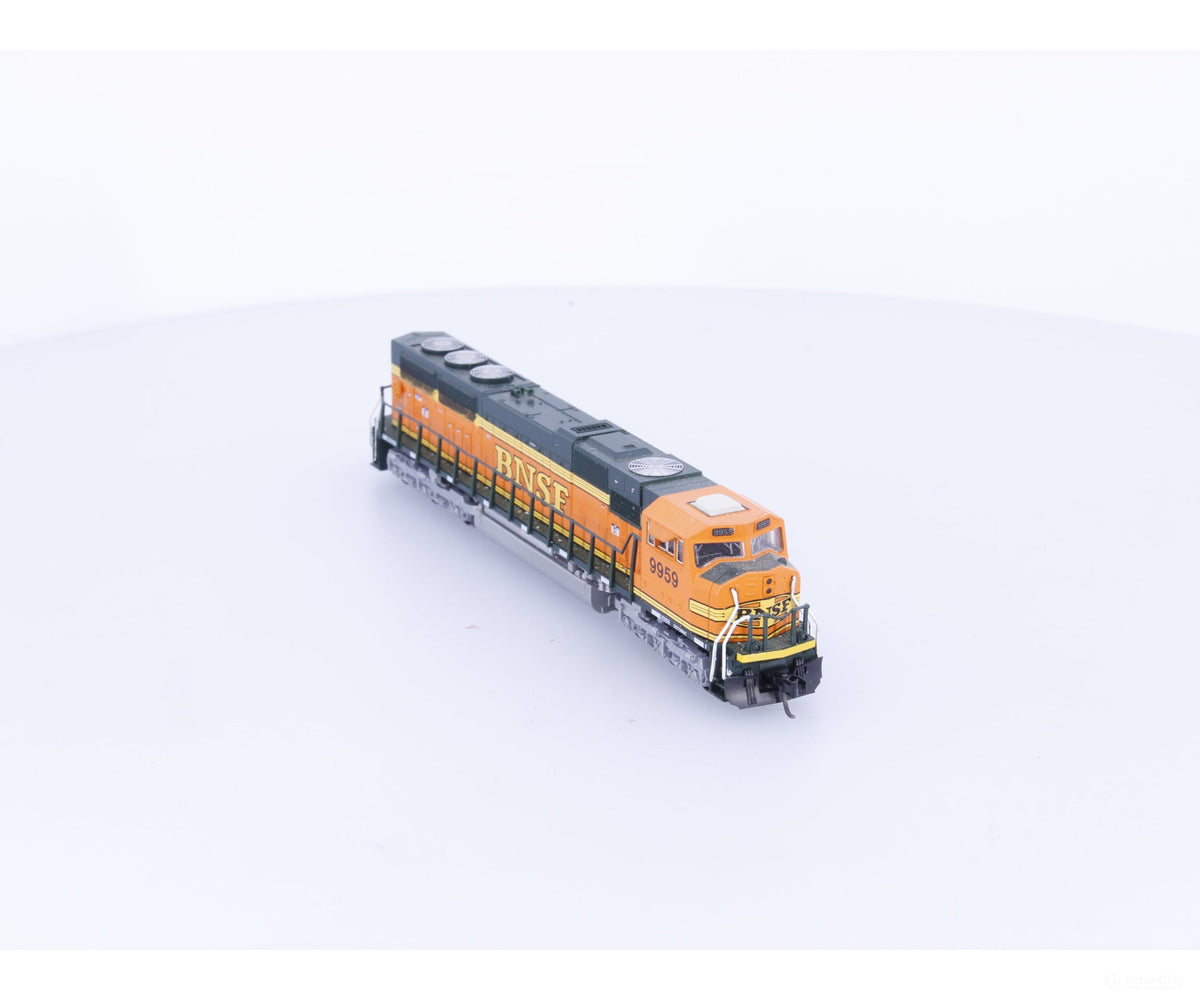 Kato 176-6402 N SD70MAC Diesel Locomotive Burlington Northern Santa Fe (BNSF) 9959 DCC - Locomotives
