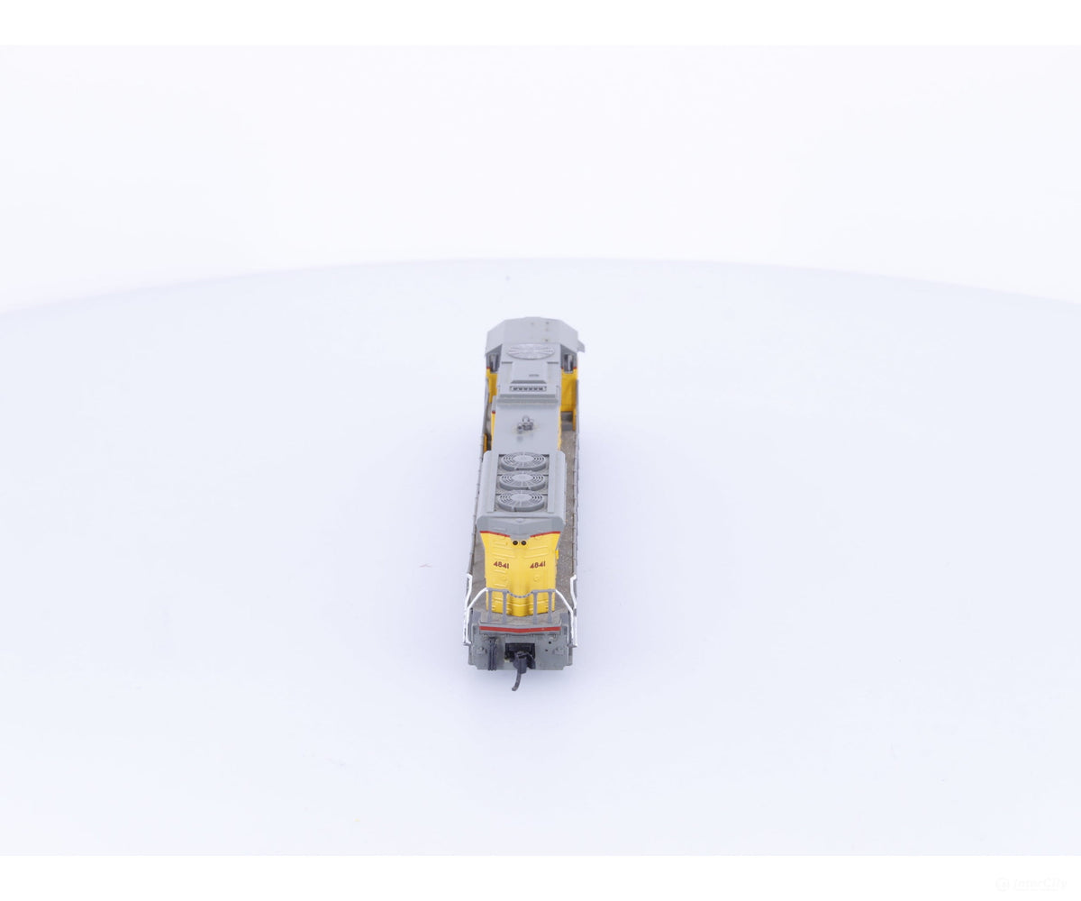 Kato 176-7506 N SD70M Diesel Locomotive Union Pacific (UP) 4841 Analog DC - Locomotives