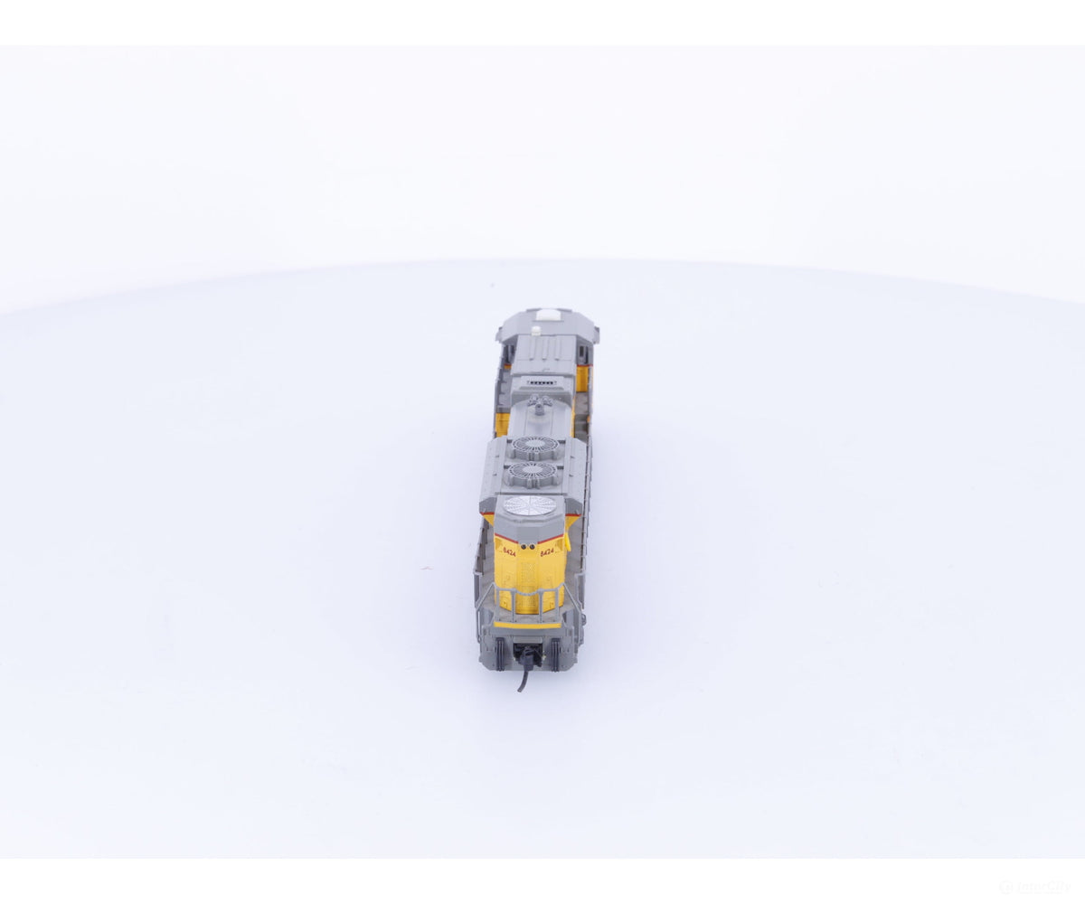 Kato 176-8401 N SD70ACe Diesel Locomotive Union Pacific (UP) 8424 Analog DC - Locomotives