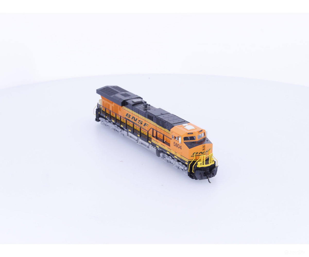 Kato 176-8905 N ES44AC Diesel Locomotive Burlington Northern Santa Fe (BNSF) 5804 Analog DC - Locomotives