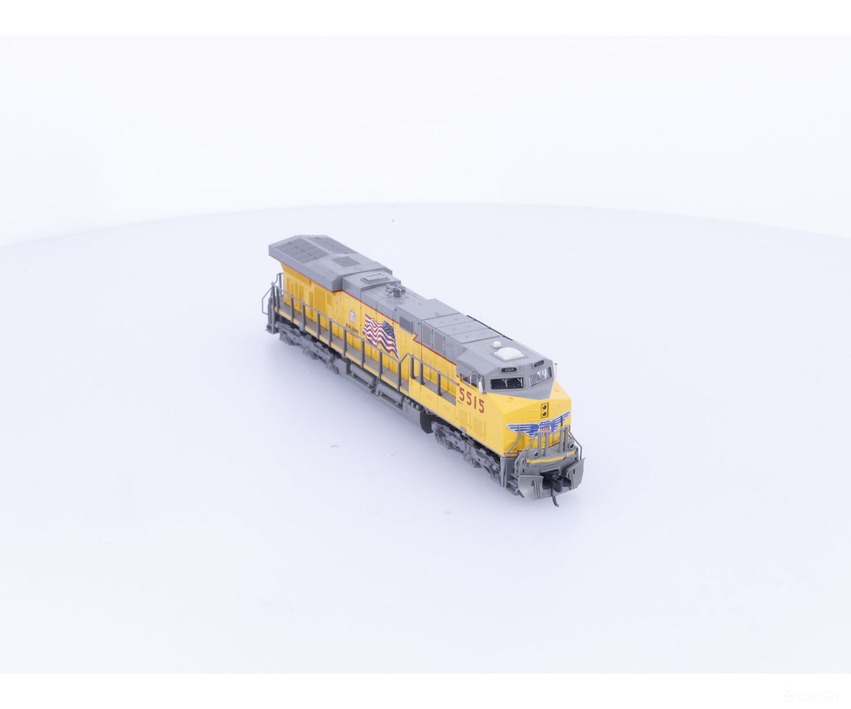 Kato 176-8909 N ES44AC Diesel Locomotive Union Pacific (UP) 5515 Analog DC - Locomotives