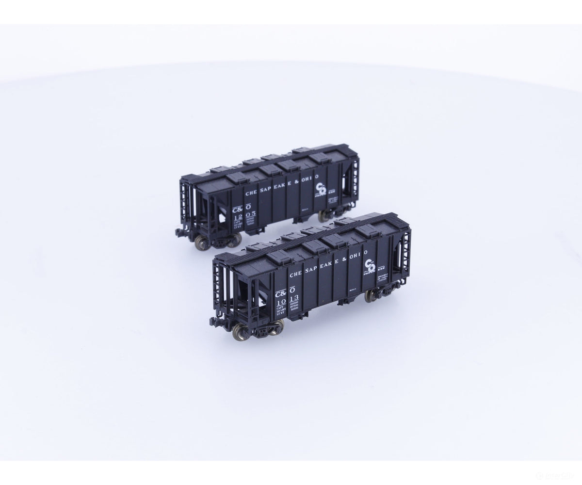 Kato 186-0104 N 2 Bay ACF Covered Hopper 2 Pack Chesapeake and Ohio (CO) 1013 1205 - Freight Cars