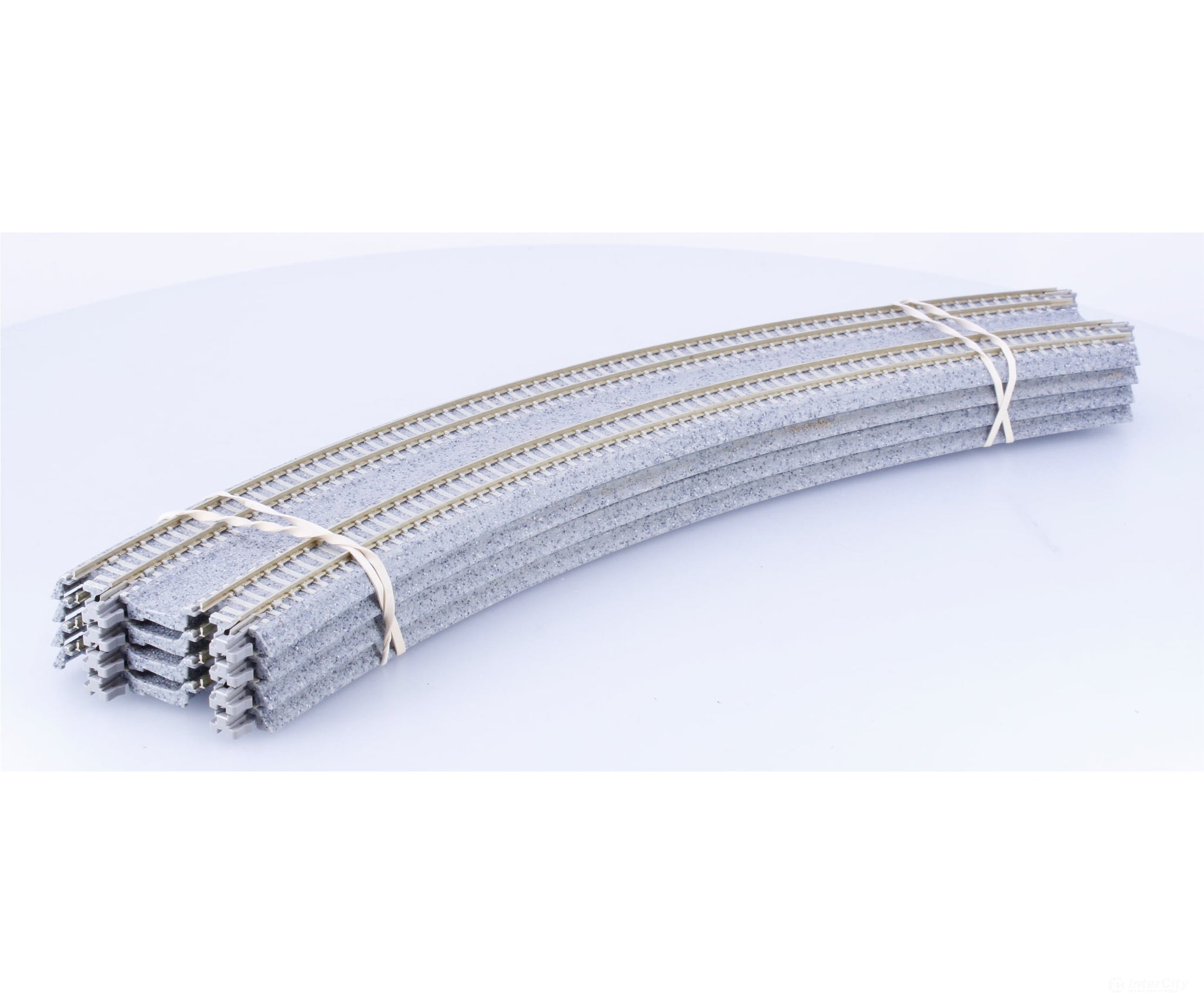 Kato 20-181 N Unitrack Double Superelevated Curve 19’’/15’’-45 Deg. 4 pieces #2 - Track & Turnouts