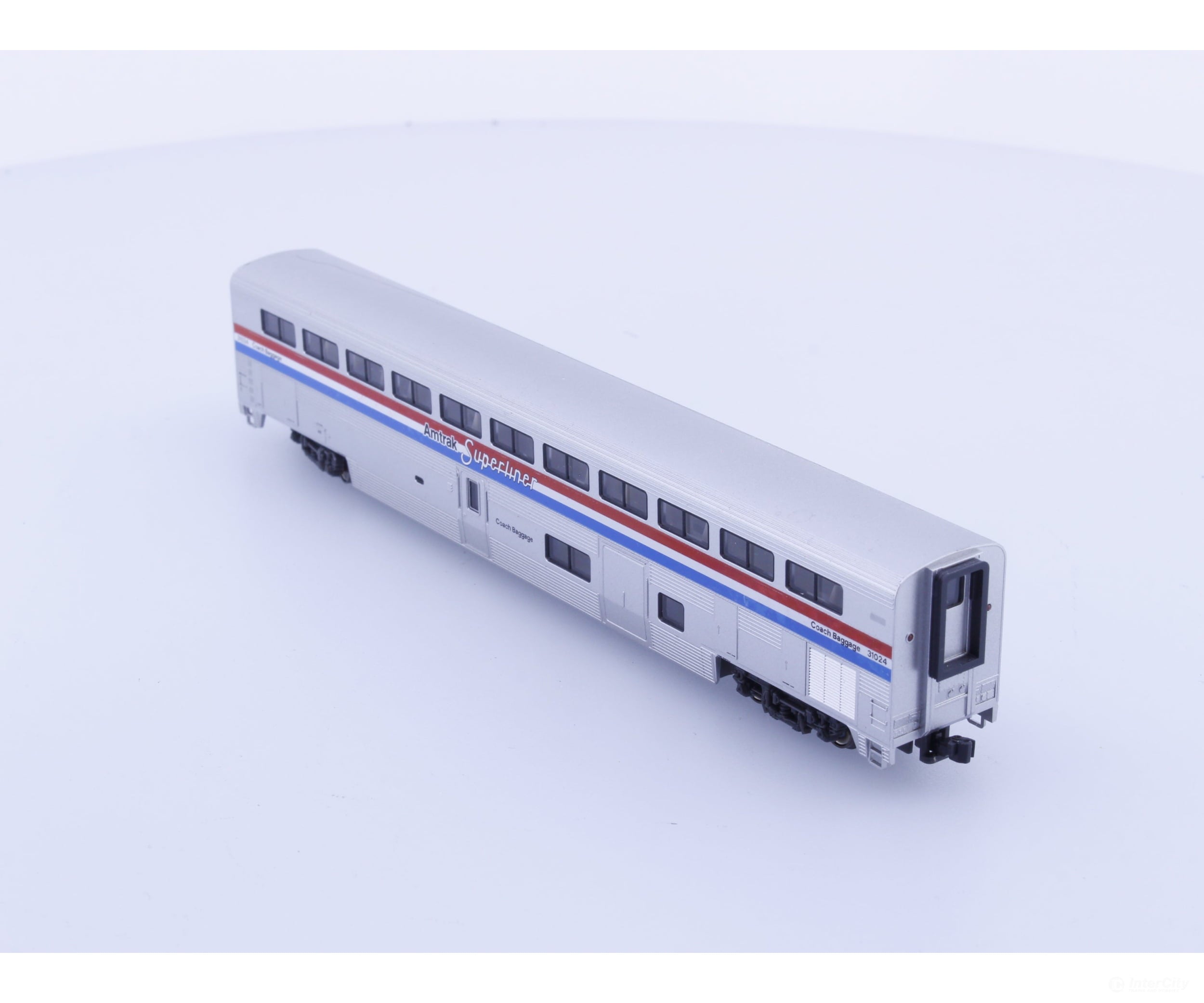 Kato 31024 N Double Deck Coach Baggage Car Amtrak (AMTK) 31024 - Passenger Cars