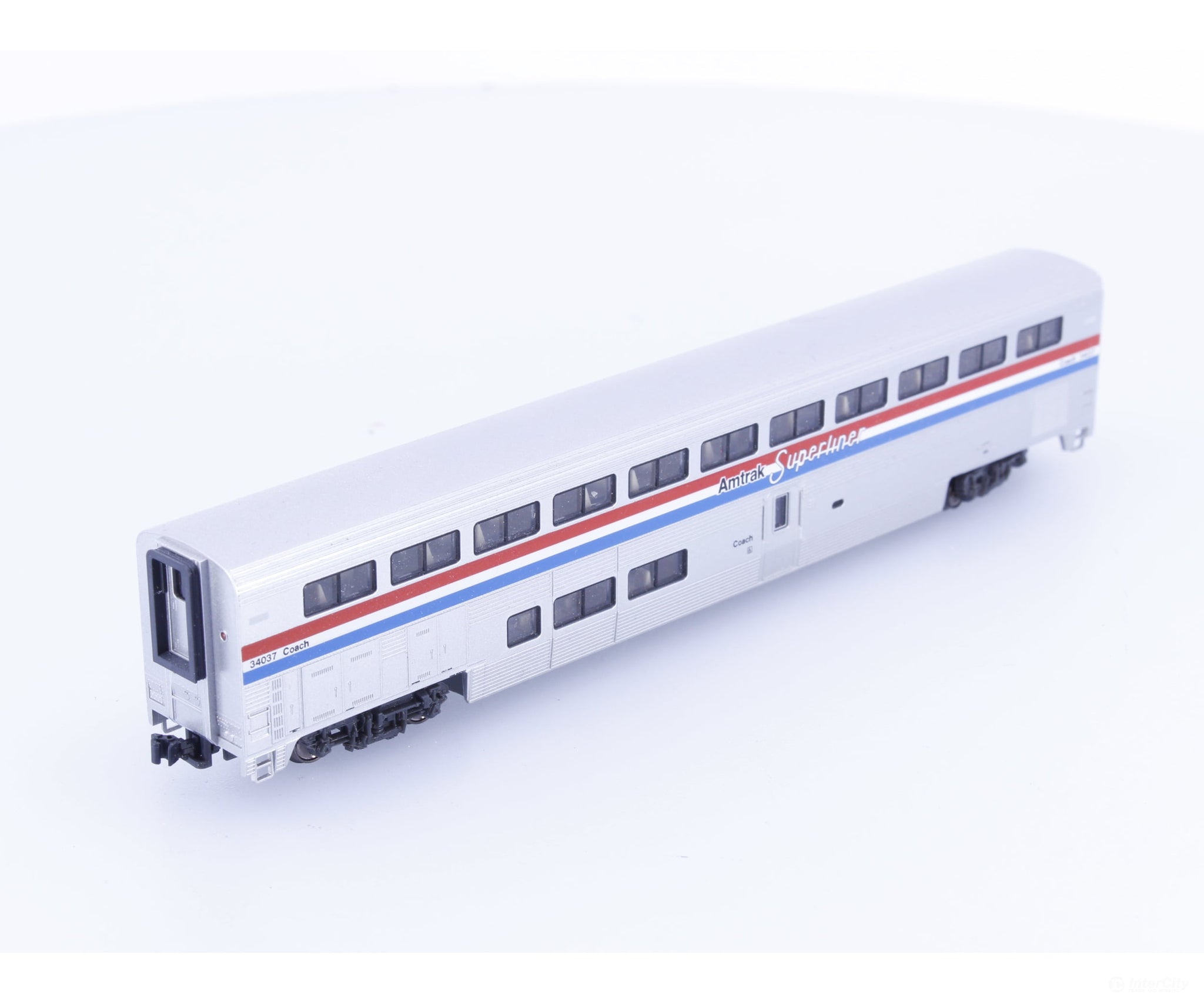 Kato 34037 N Double Deck Coach Car Amtrak (AMTK) 34037 - Passenger Cars