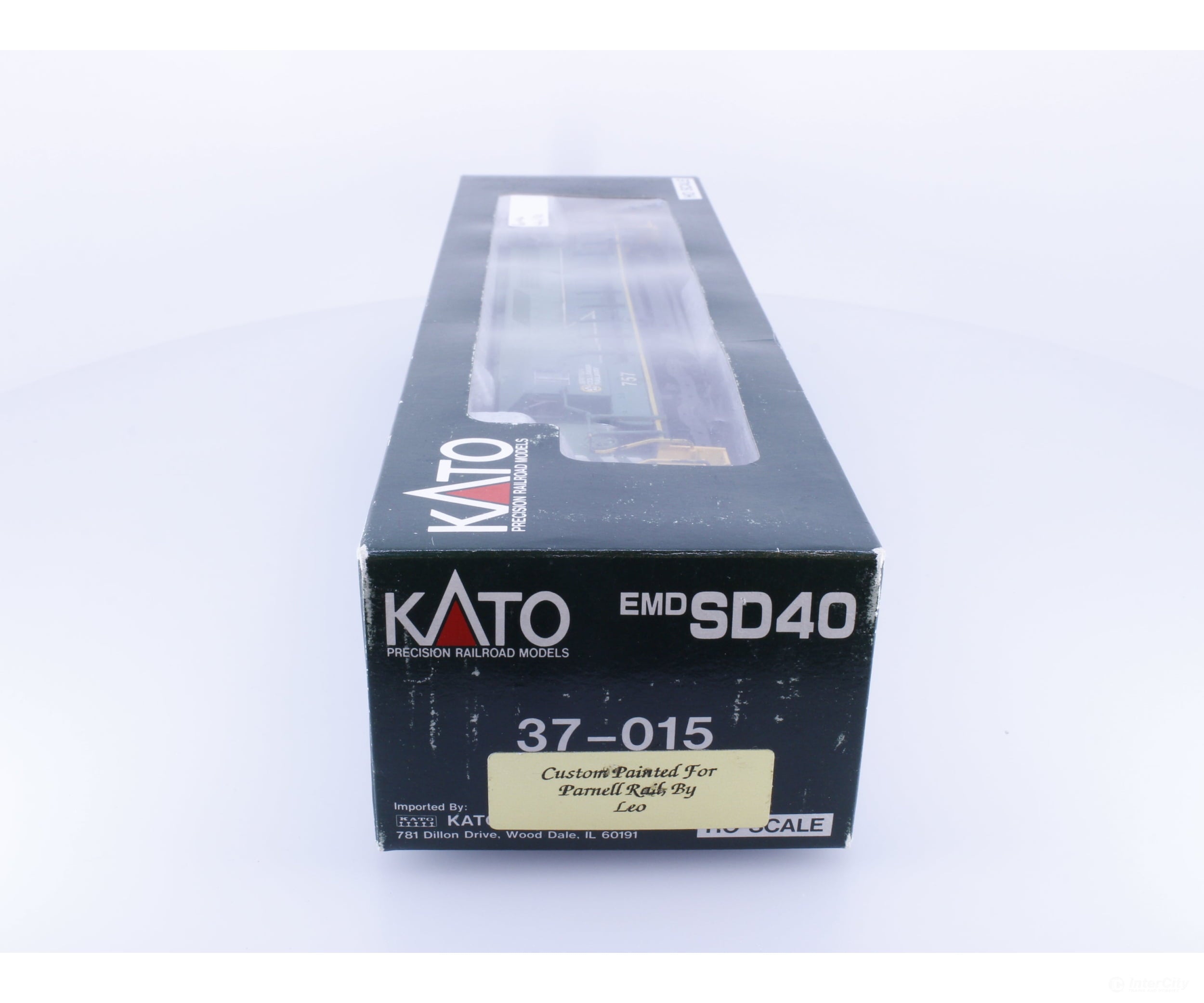 Kato 37-015 HO EMD SD-40 Diesel Locomotive Custom Painted BC Rail (BCOL) 757 Analog DC Locomotives