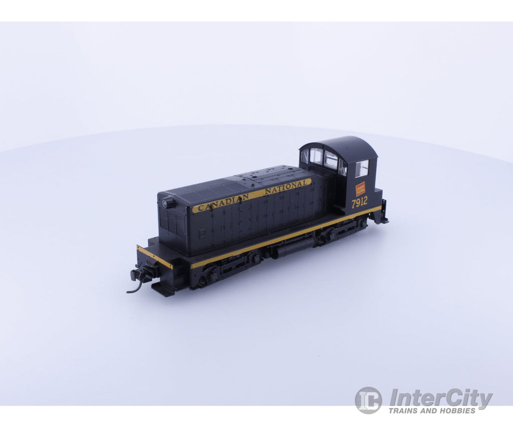 Kato 37-103 HO EMD NW2 Phase 1 Canadian National (CN) 7912 Analog DC Locomotives