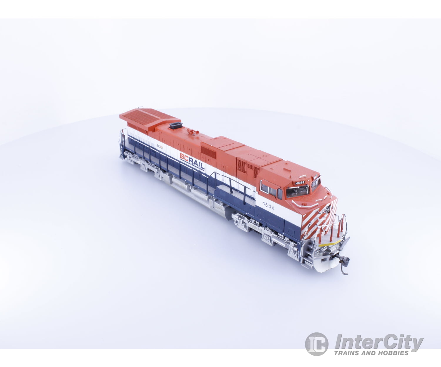 Kato 37-1200 HO GE C44-9W Diesel Locomotive Custom Painted BC Rail (BCOL) 4644 Analog DC Locomotives