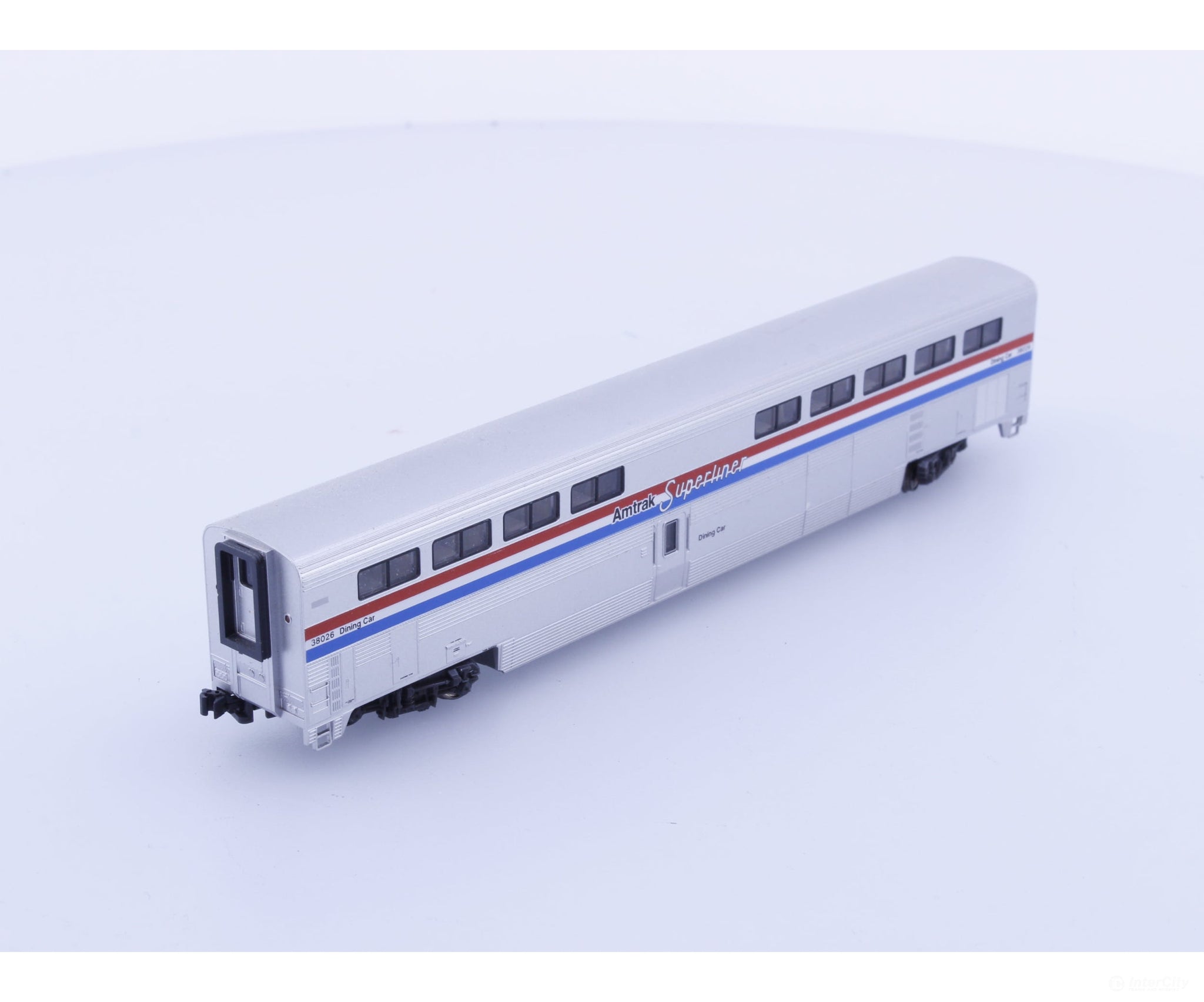 Kato 38026 N Double Deck Dining Car Amtrak (AMTK) 38026 - Passenger Cars