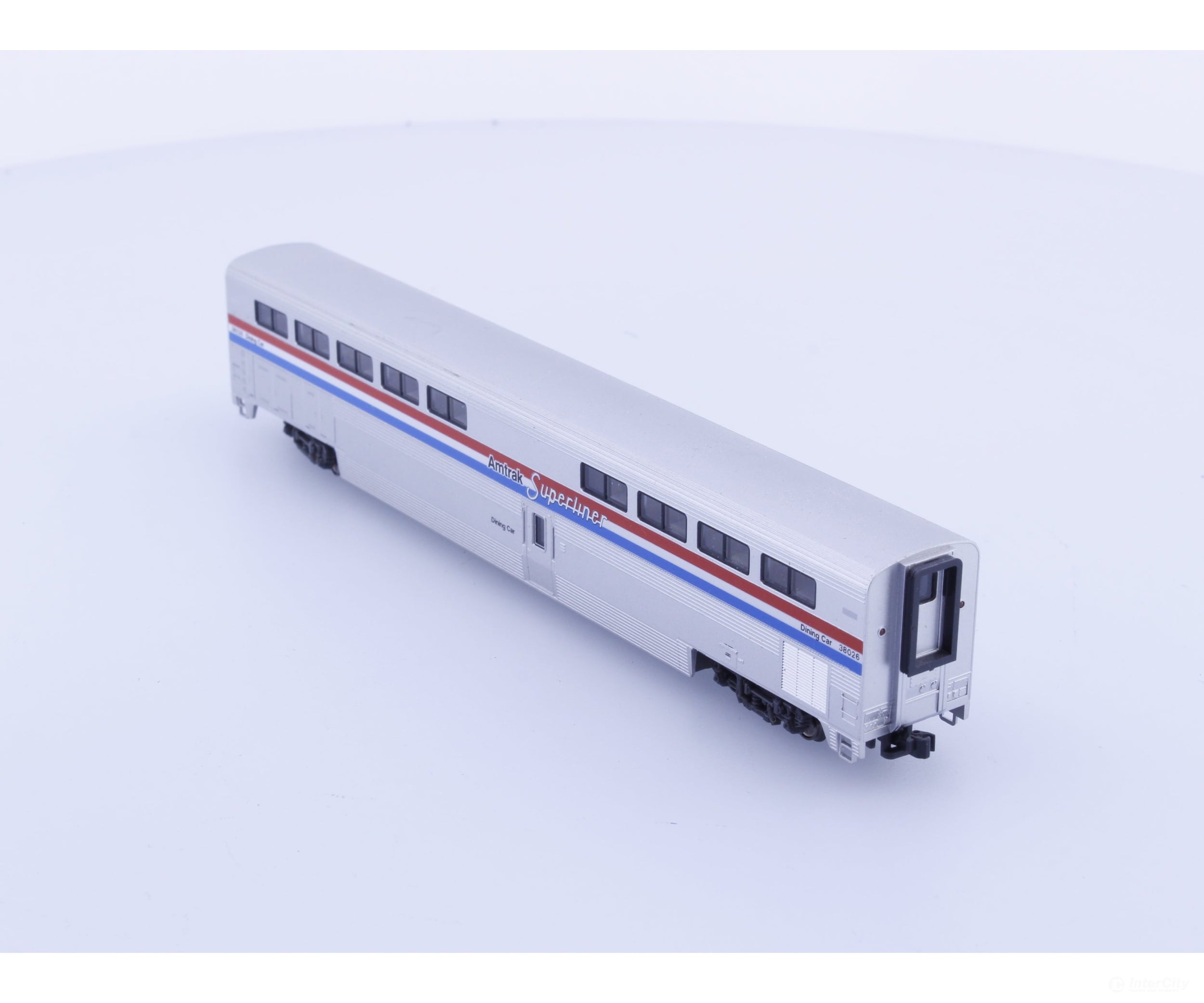Kato 38026 N Double Deck Dining Car Amtrak (AMTK) 38026 - Passenger Cars